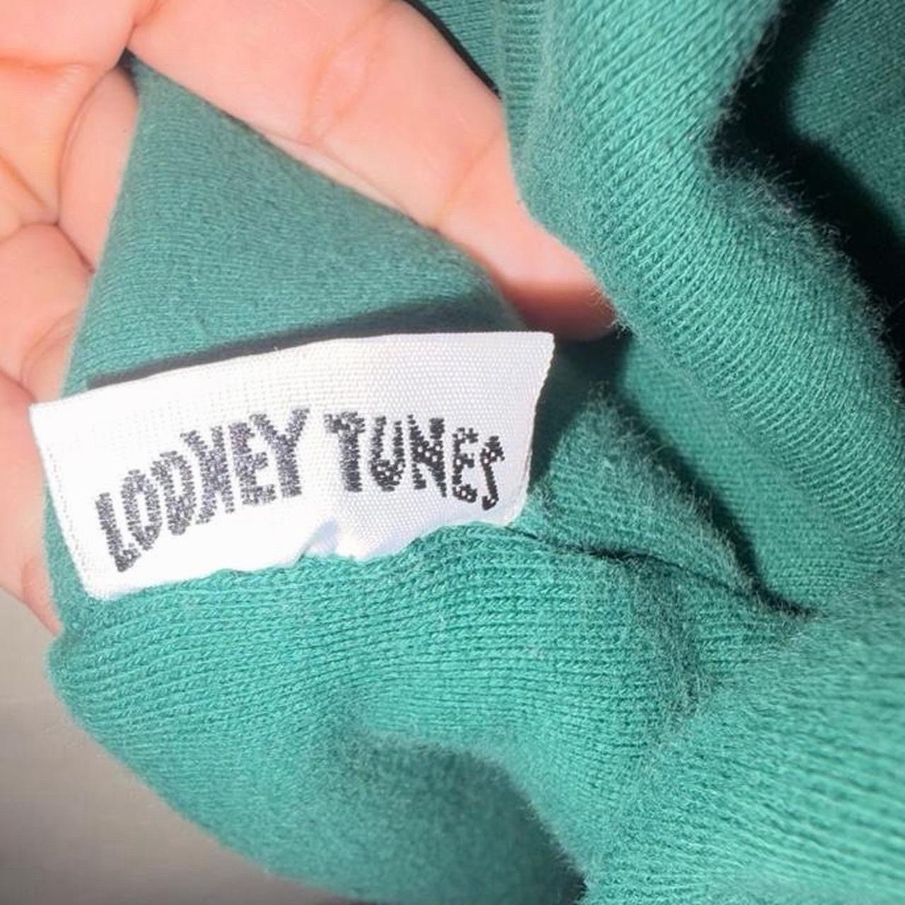Vintage 90s Looney Tunes Golf Embroidered Green Crewneck Bugs Taz Sylvester Sz L