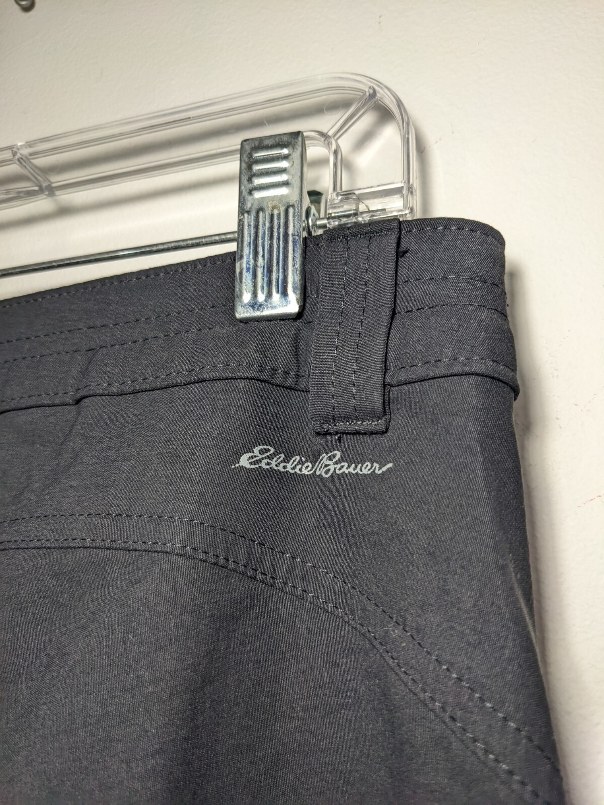 Eddie Bauer Womens Rainier Capri Hiking Nylon Spandex Travel Pants Stretch sz 8