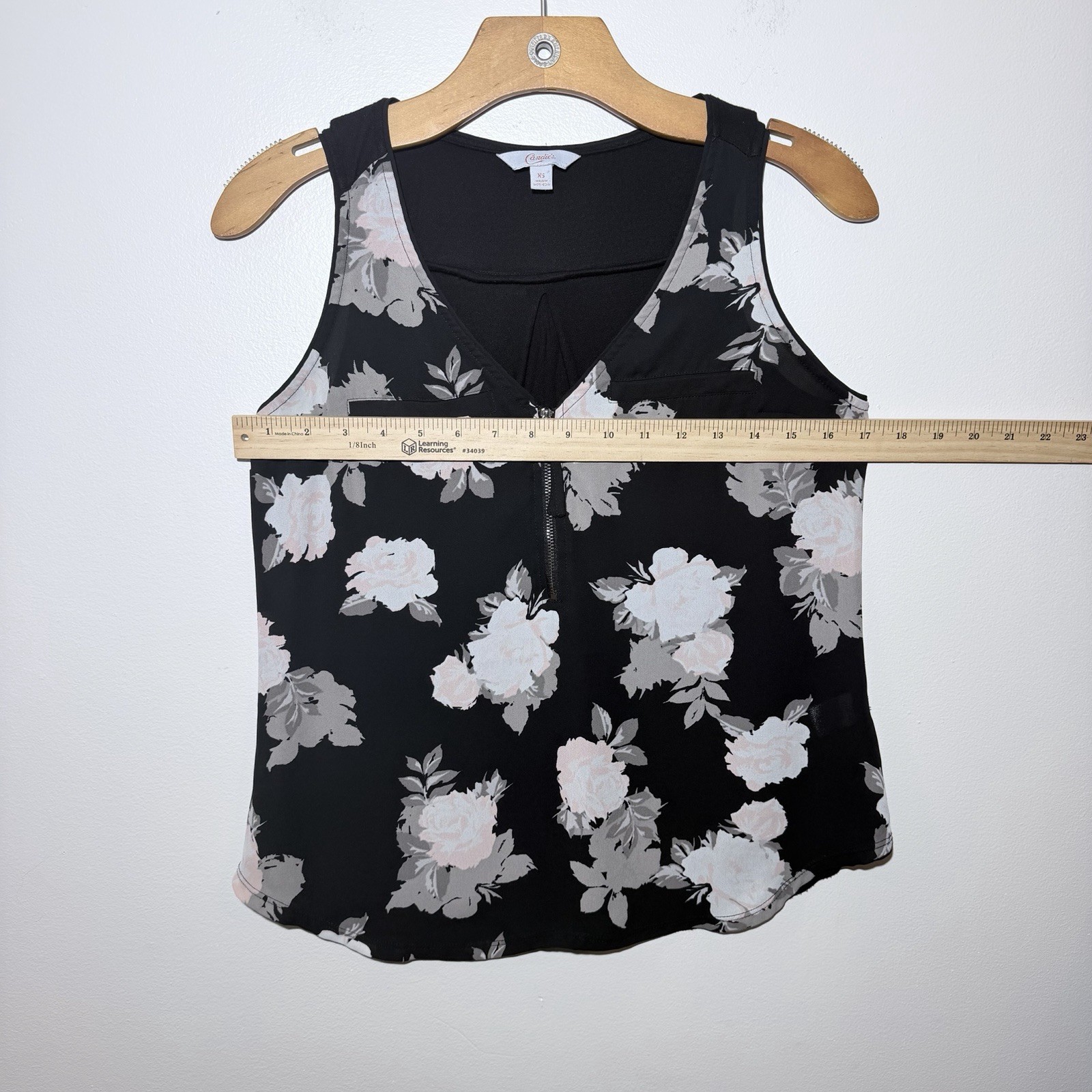 Candies Women’s Blouse Top Black Floral Sleeveless 1/4 Zip Stretch Size XS