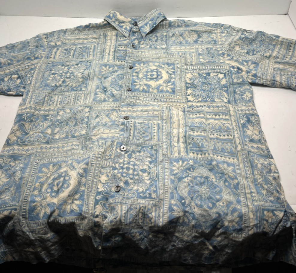 Tori Richard Hawaiian Shirt Mens M Blue Floral Geometric S Sleeve Button tribal