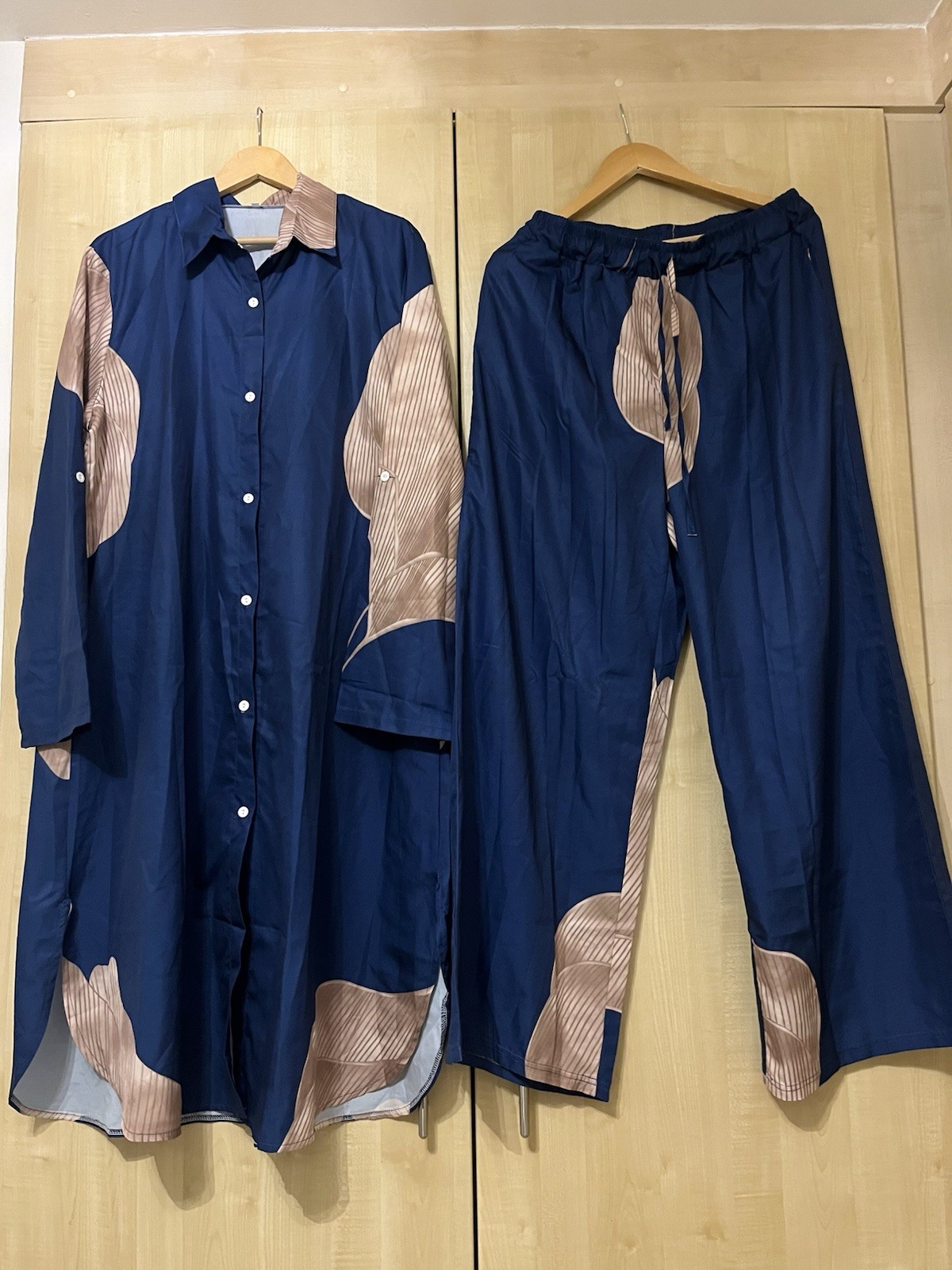 Full Cover Traditional Middle Eastern Women Outfit Shirt Wide Trousers 2XL 18-20
