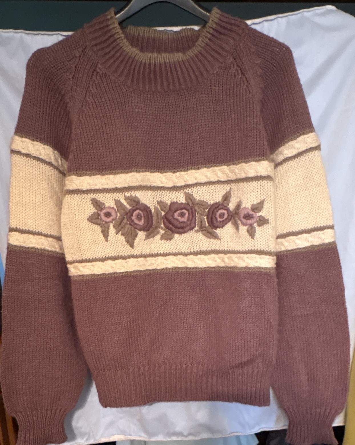 Cabin Creek Women’s Plus 42/22W Purple Beige Stripe Crew Knit Pullover Sweater