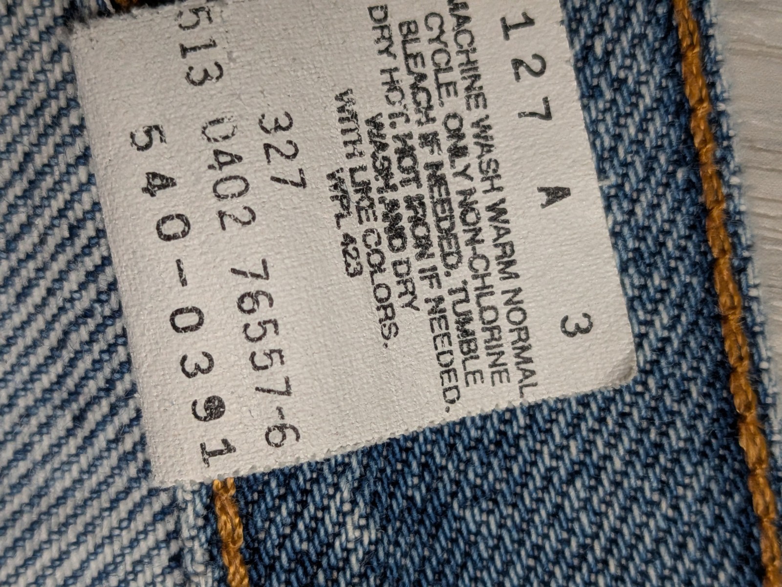 RARE VTG Men’s Jeans Levi 540 2002 MADE IN USA