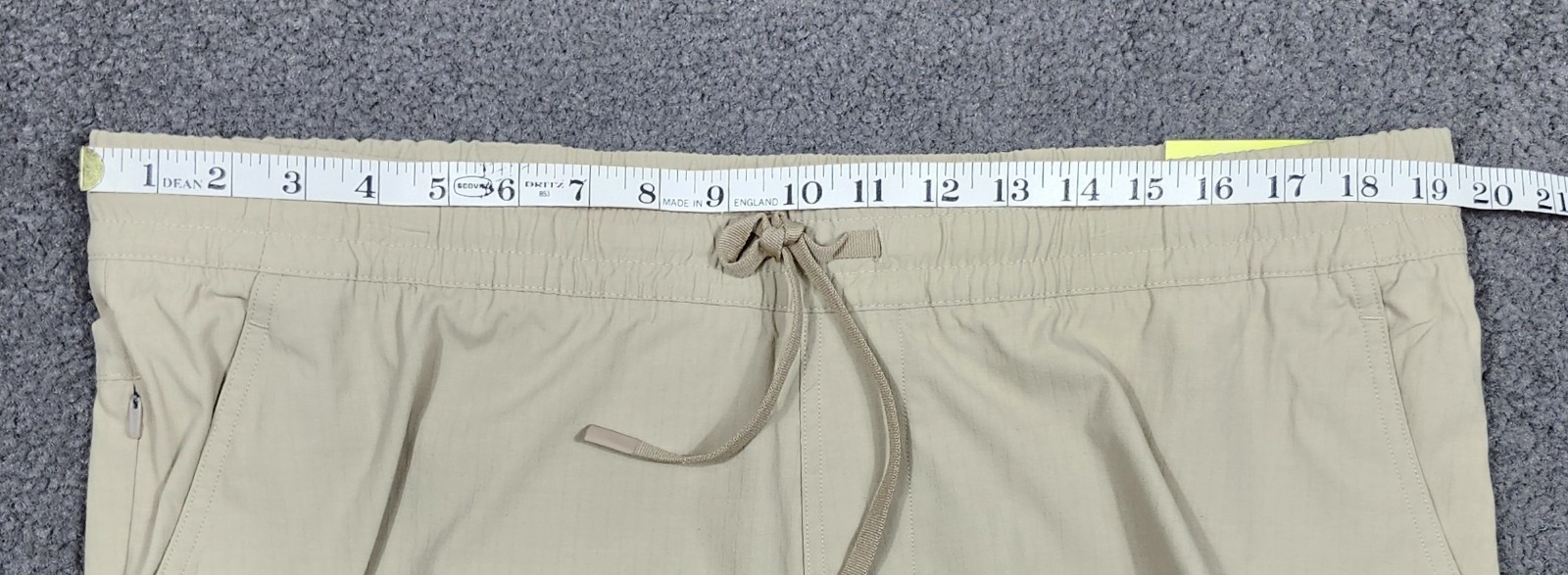 Men’s Jogger Pants L Beige Ripstop Nylon Lightweight All In Motion Zip Pocket