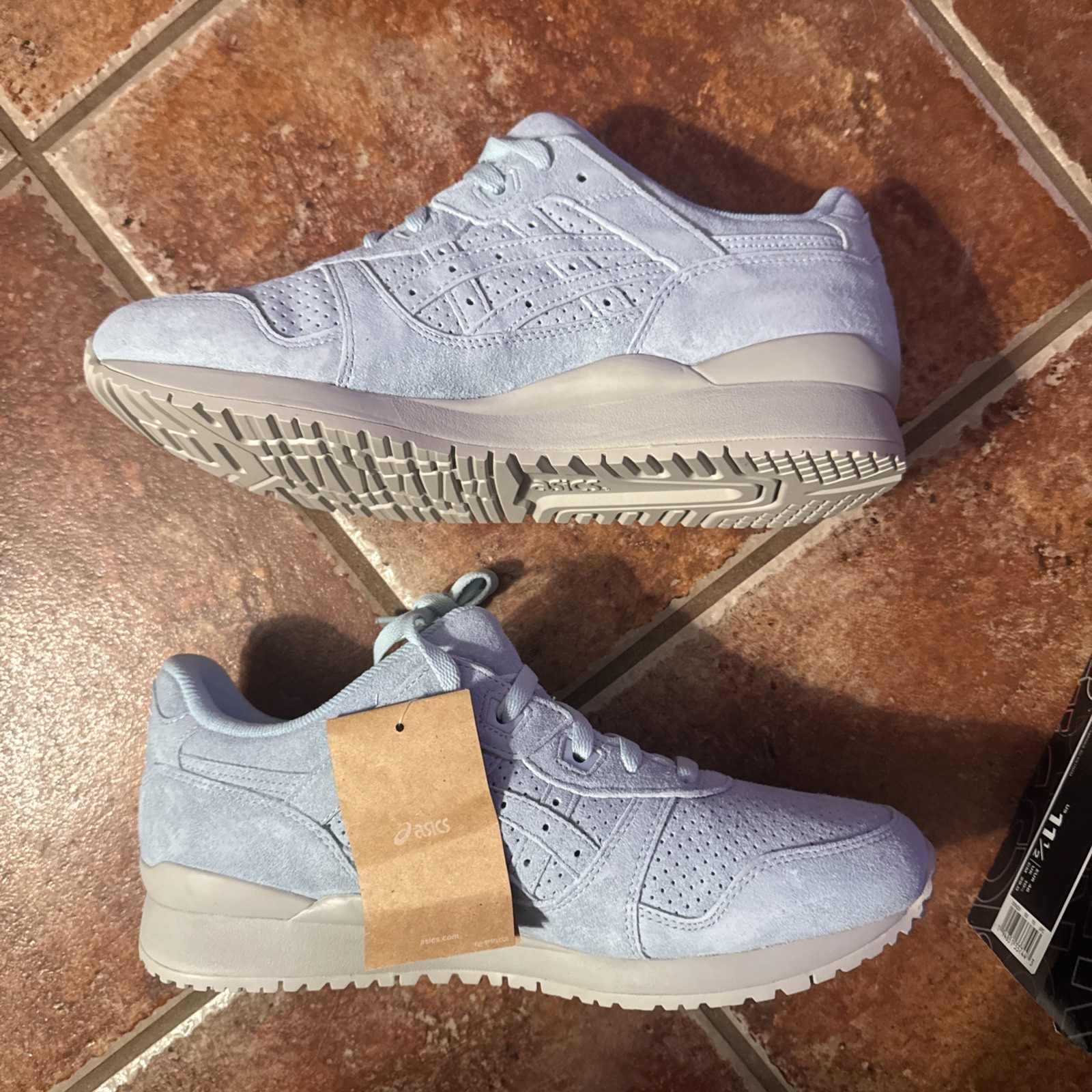 Size 11.5 – Ronnie Fieg x ASICS Gel Lyte III OG The Palette “Helium” KITH