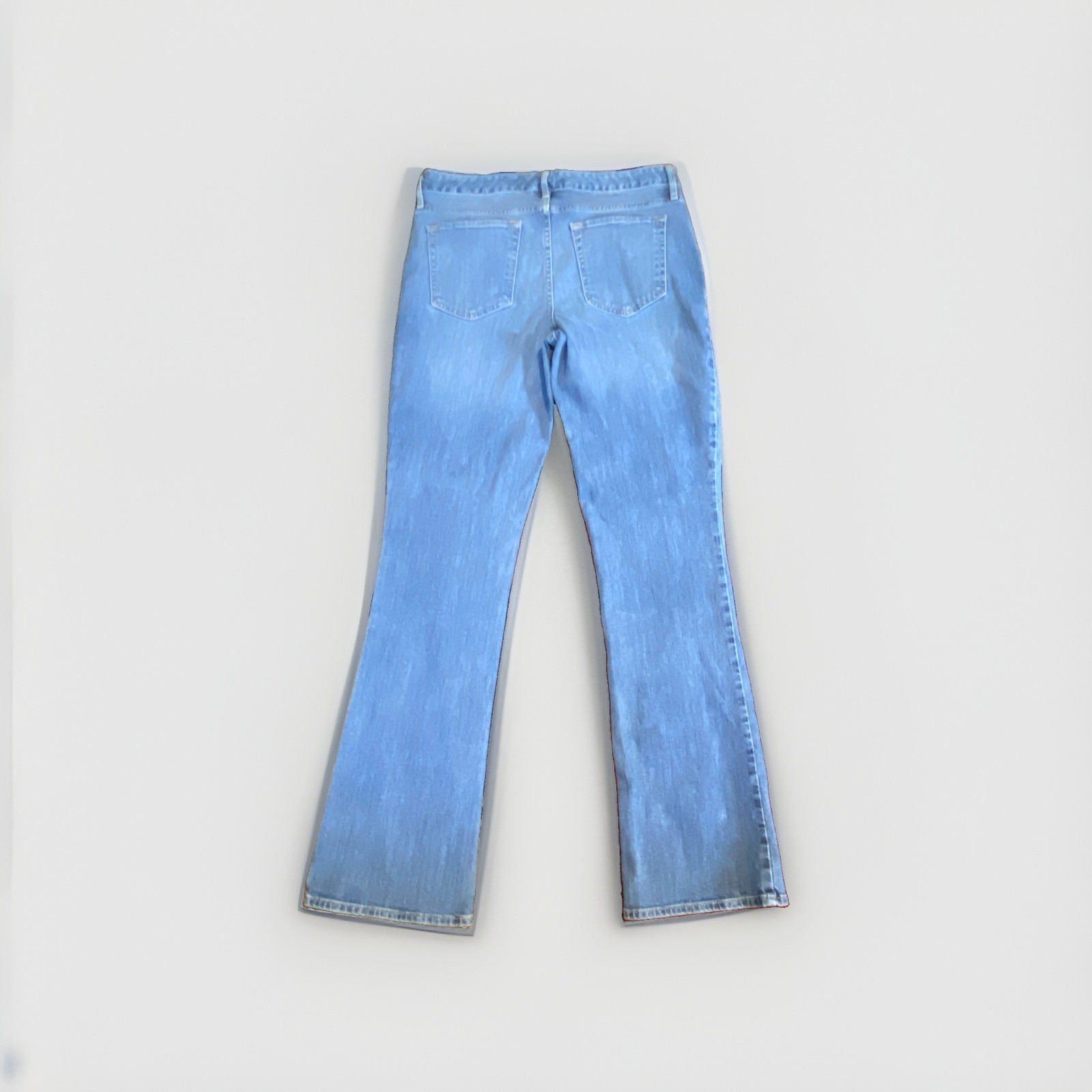 Eddie Bauer Women’s Slightly Curvy Bootcut Denim Jeans Size 6