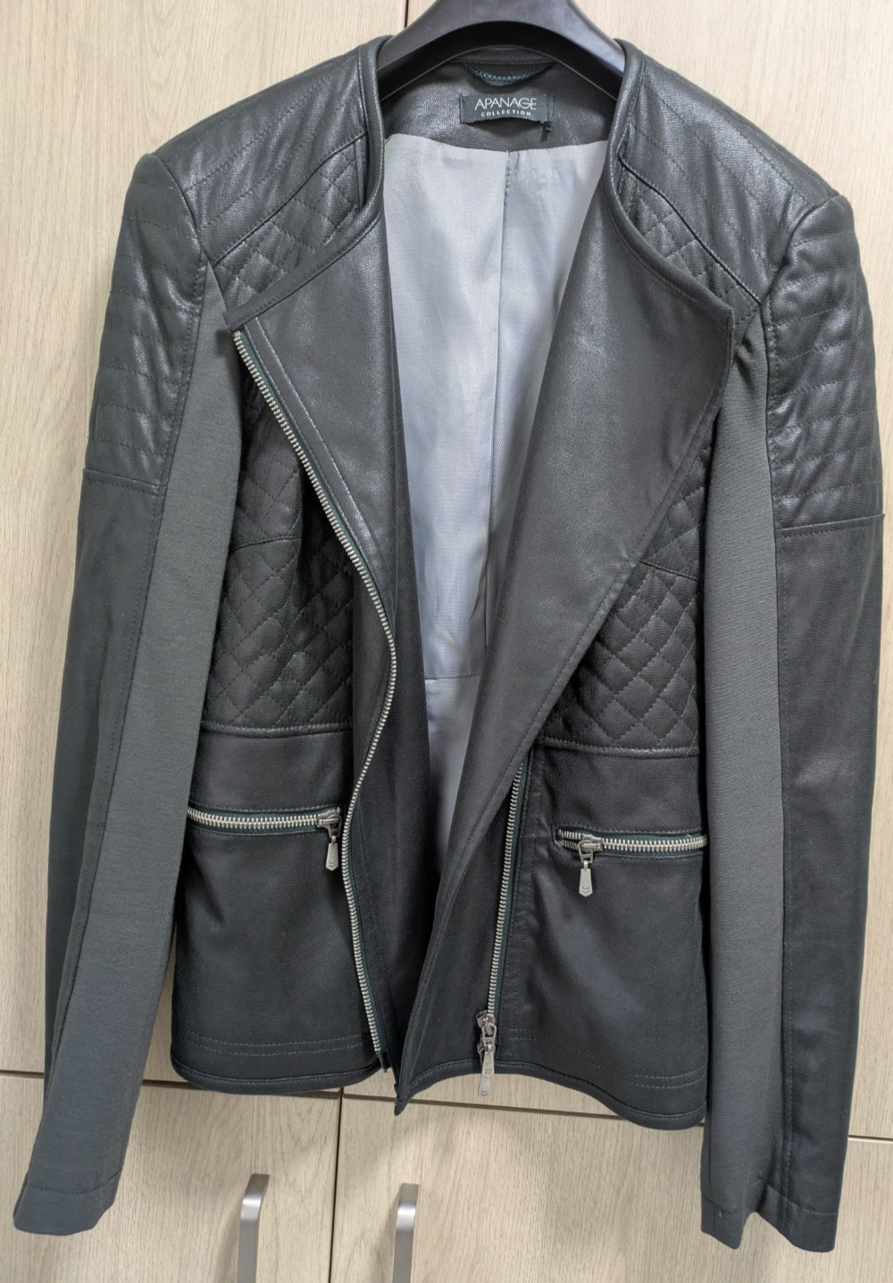 Ladies Apanage BIKERS STYLE Jacket, Black, Size 10 USED GOOD CONDITION