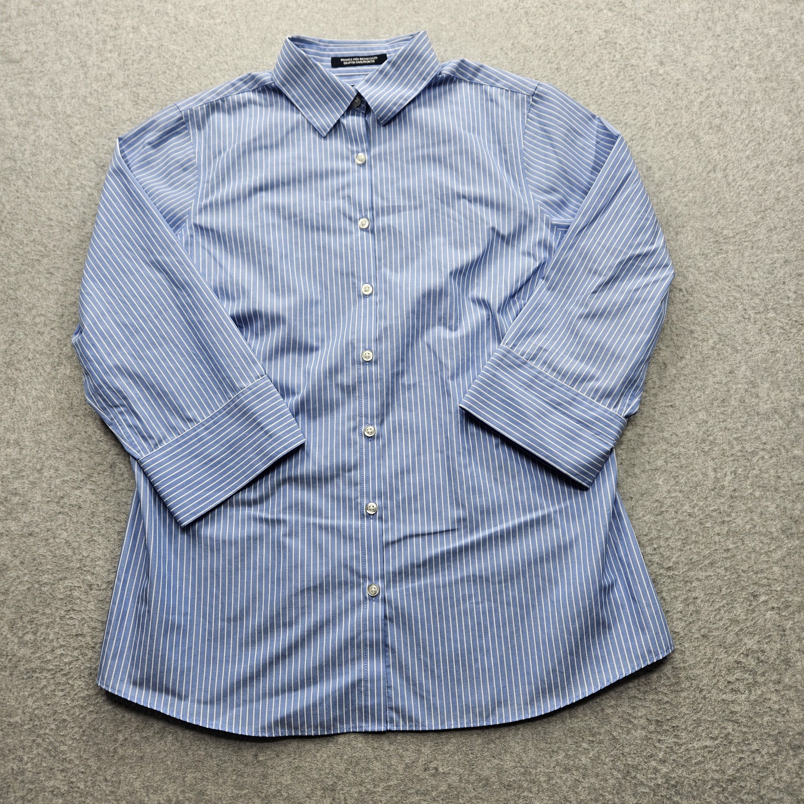 Land’s End Women’s Medium Sky Blue Button-Down 3/4 Long Sleeves