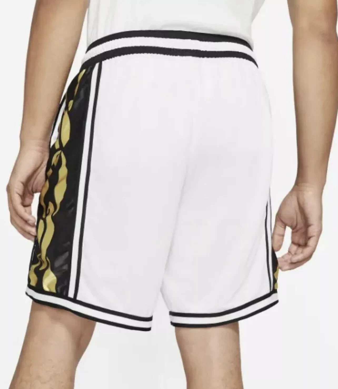 Nike DNA Basketball Chains Shorts White Black Men’s Sizes S, L, XL CV1897-100
