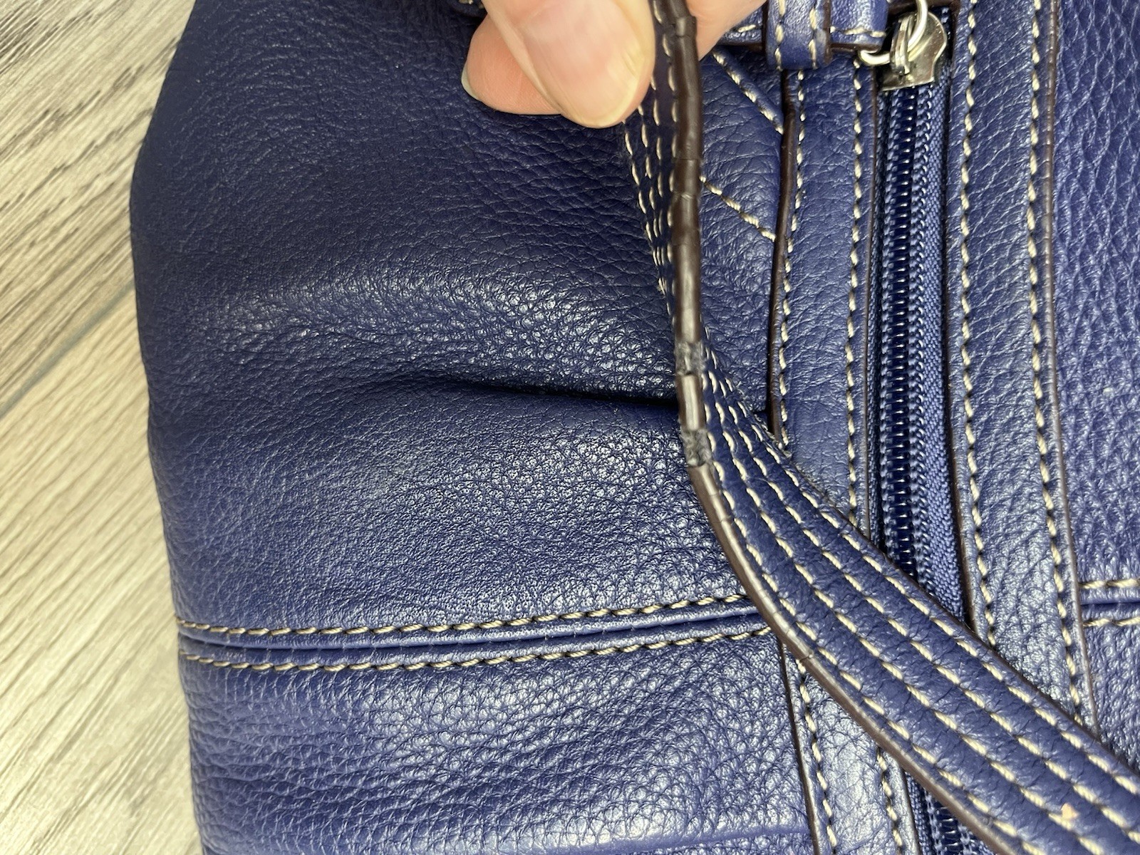Navy Blue Leathe Shoulder Bag By Tignanello