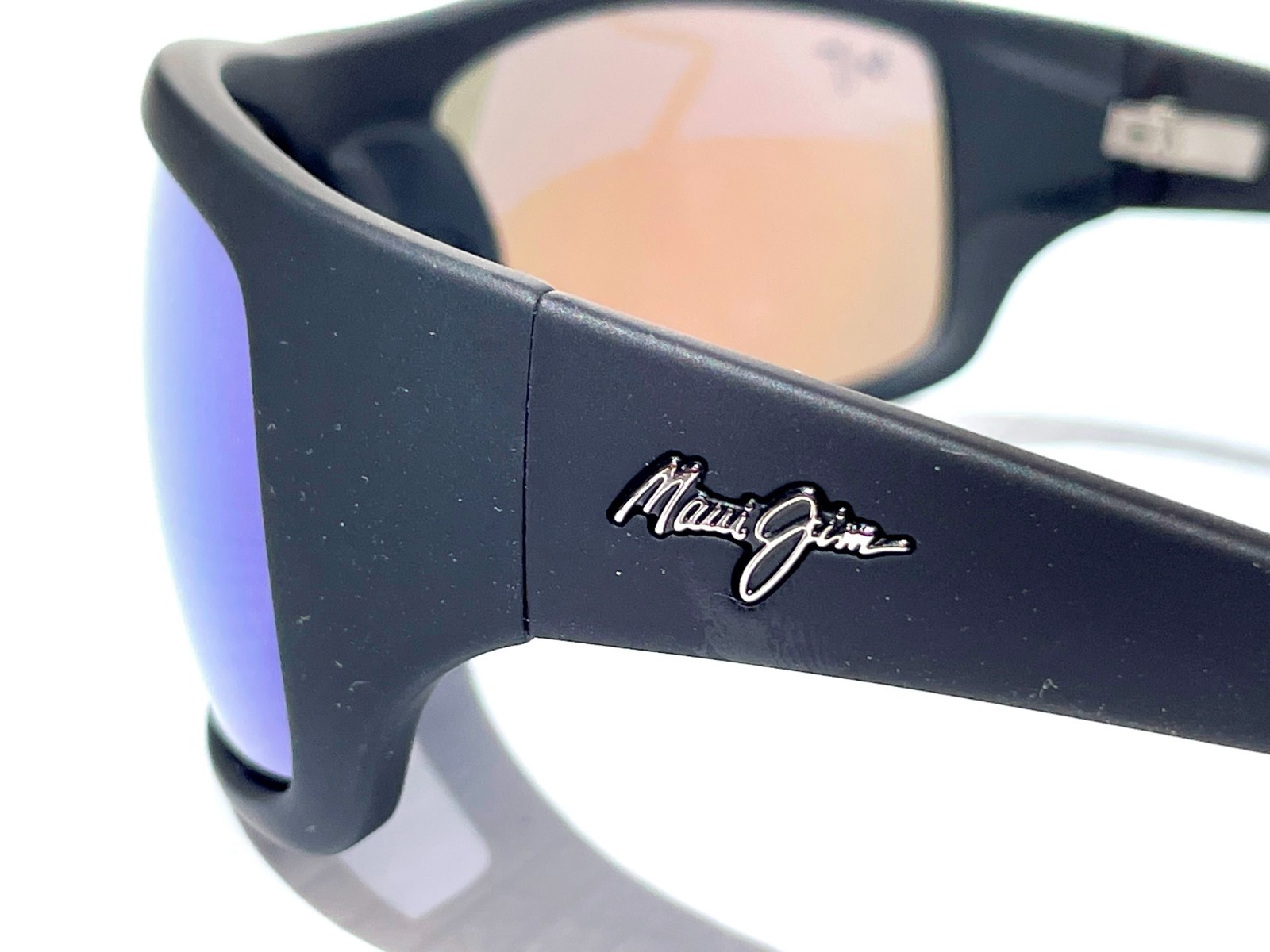 NEW Maui Jim PEAHI Matte Black Rubber POLARIZED Blue GLASS Lens Sunglass B202-2M