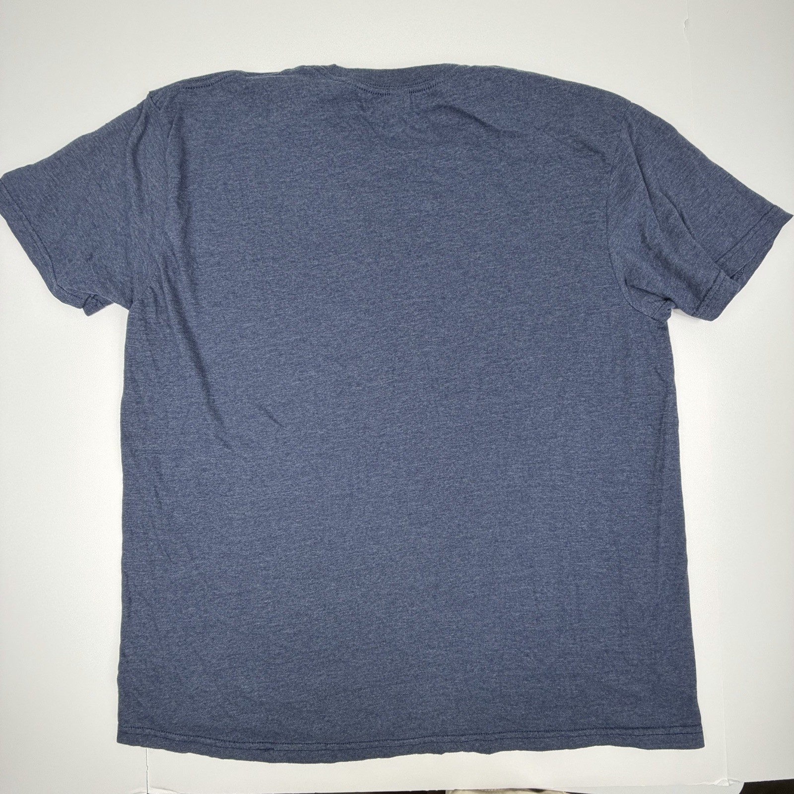 Wolfpak Never Average Athletic Club Graphic T Shirt Blue Size XL Gym Fitness Tee