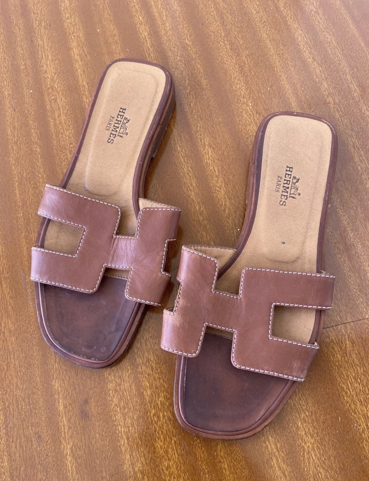 Hermes Oran Leather Sandals 34