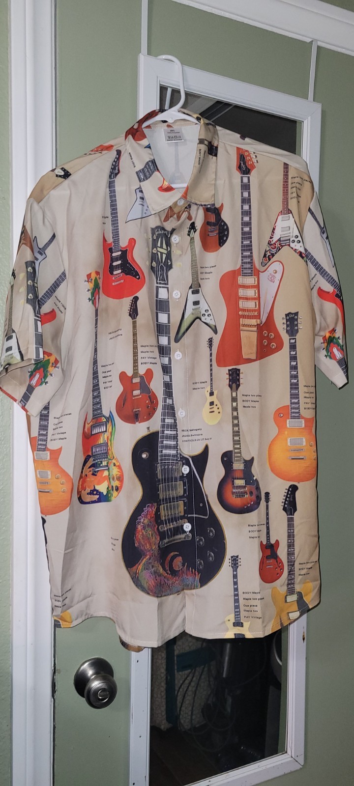 Gibson Guitars Shirt Mens XXL 2XL Black Button Up All Over Guitar Print Novelty