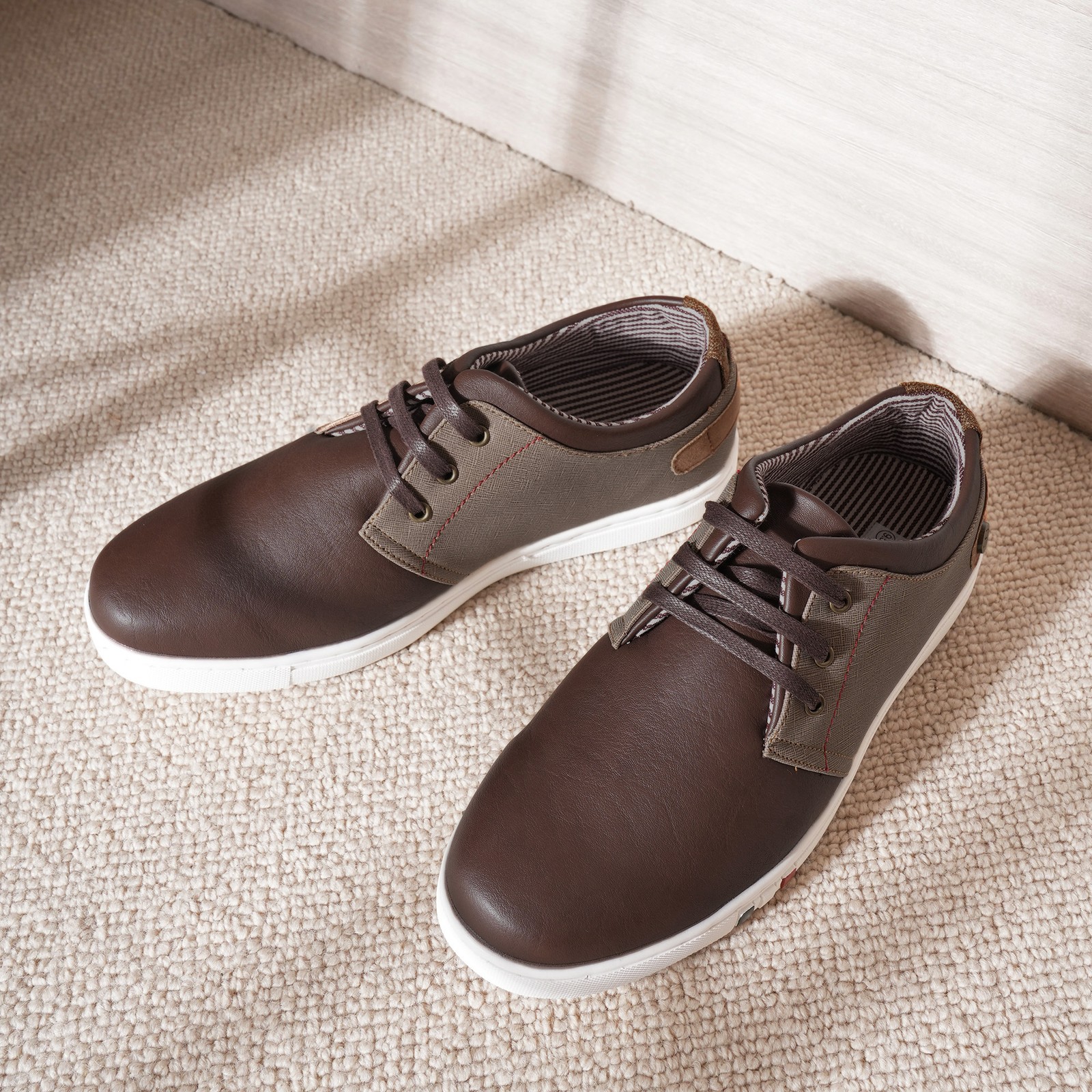 Men’s Casual Shoes Lace Up Waking Shoes Fashion Sneakers Size 6.5-15