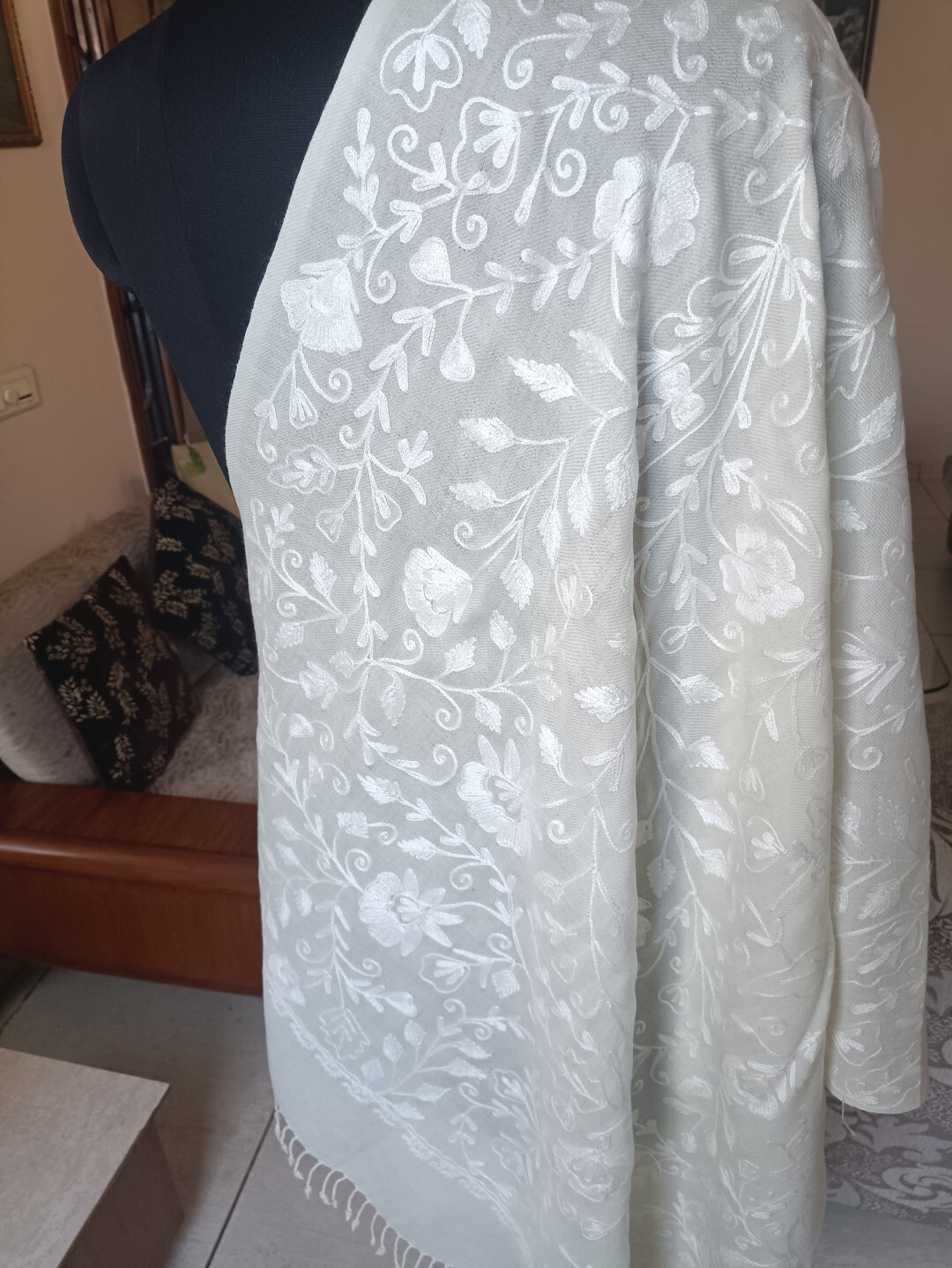 OFF-WHITE WEDDING LARGE SHAWL KASHMIR PASHMINA CREWEL EMBROIDERY 100% CASHMERE
