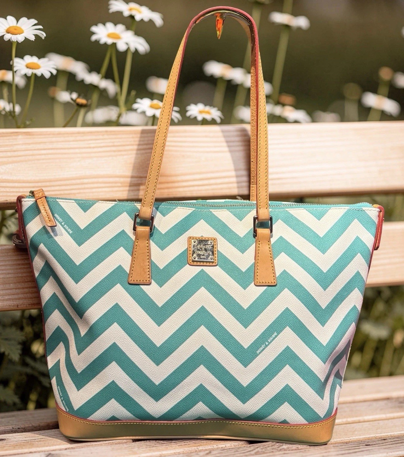 Dooney Bourke Turquoise Spearmint Green Chevron Large Shopper Tote Shoulder Bag