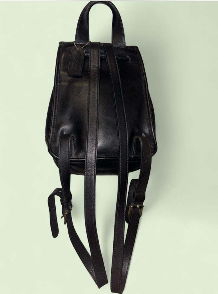 VTG COACH 9960 Black Leather Backpack Turnlock