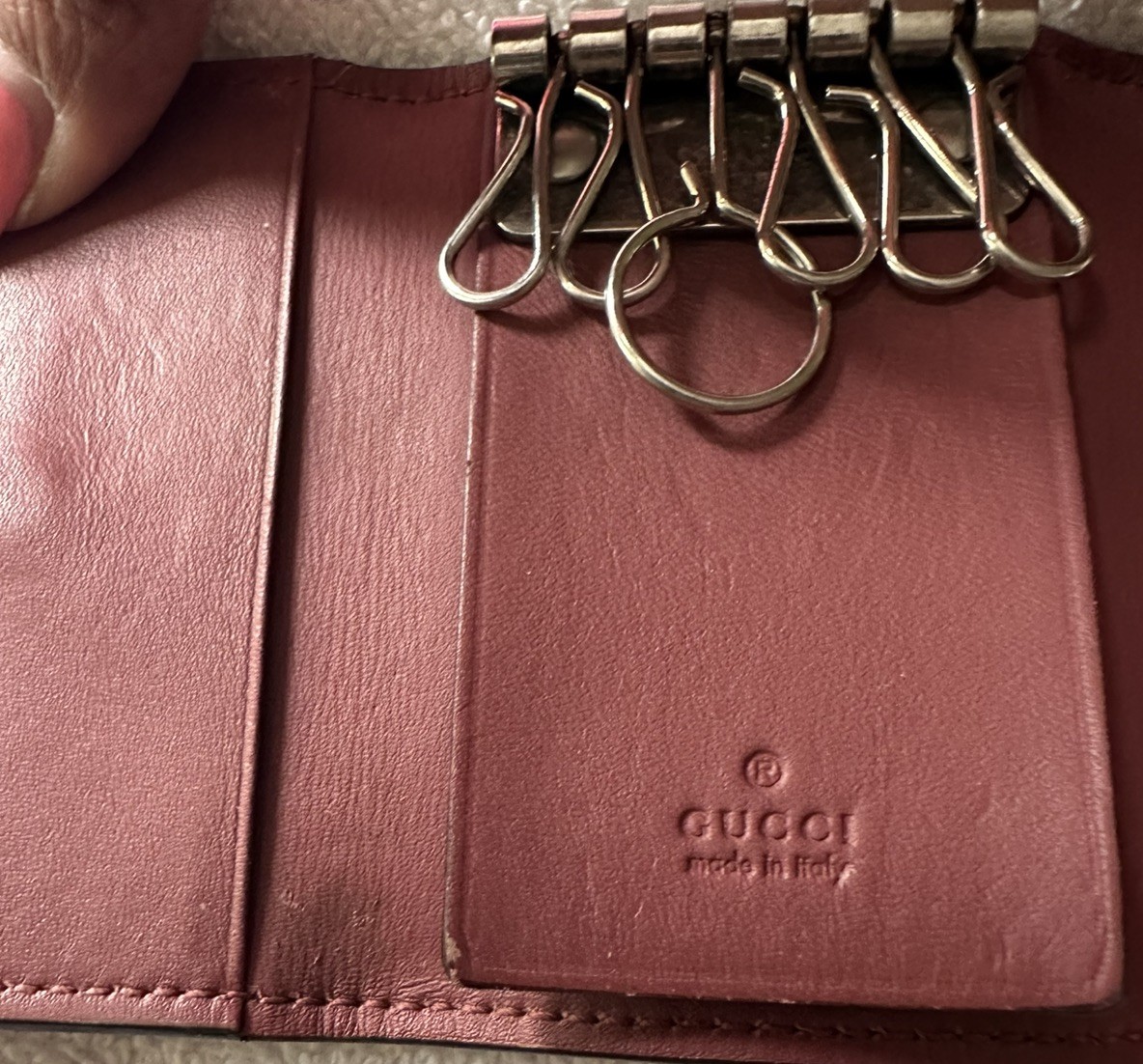 Authentic Gucci GG Blooms Supreme Floral 6 Ring Key Holder Case Wallet Italy