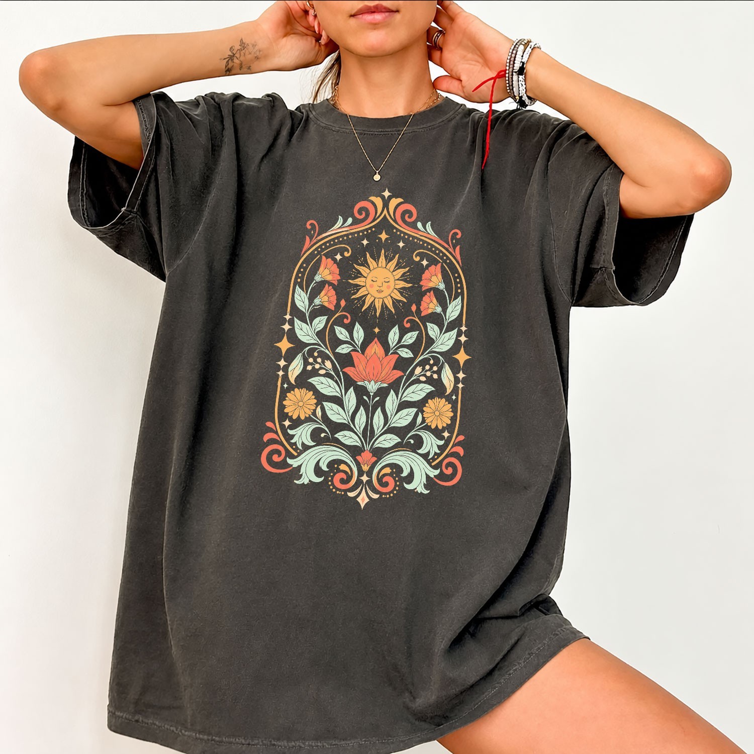 Bohemian Floral Sun Design Summer Unisex Ideal Gift Nature Lovers Tee Apparel