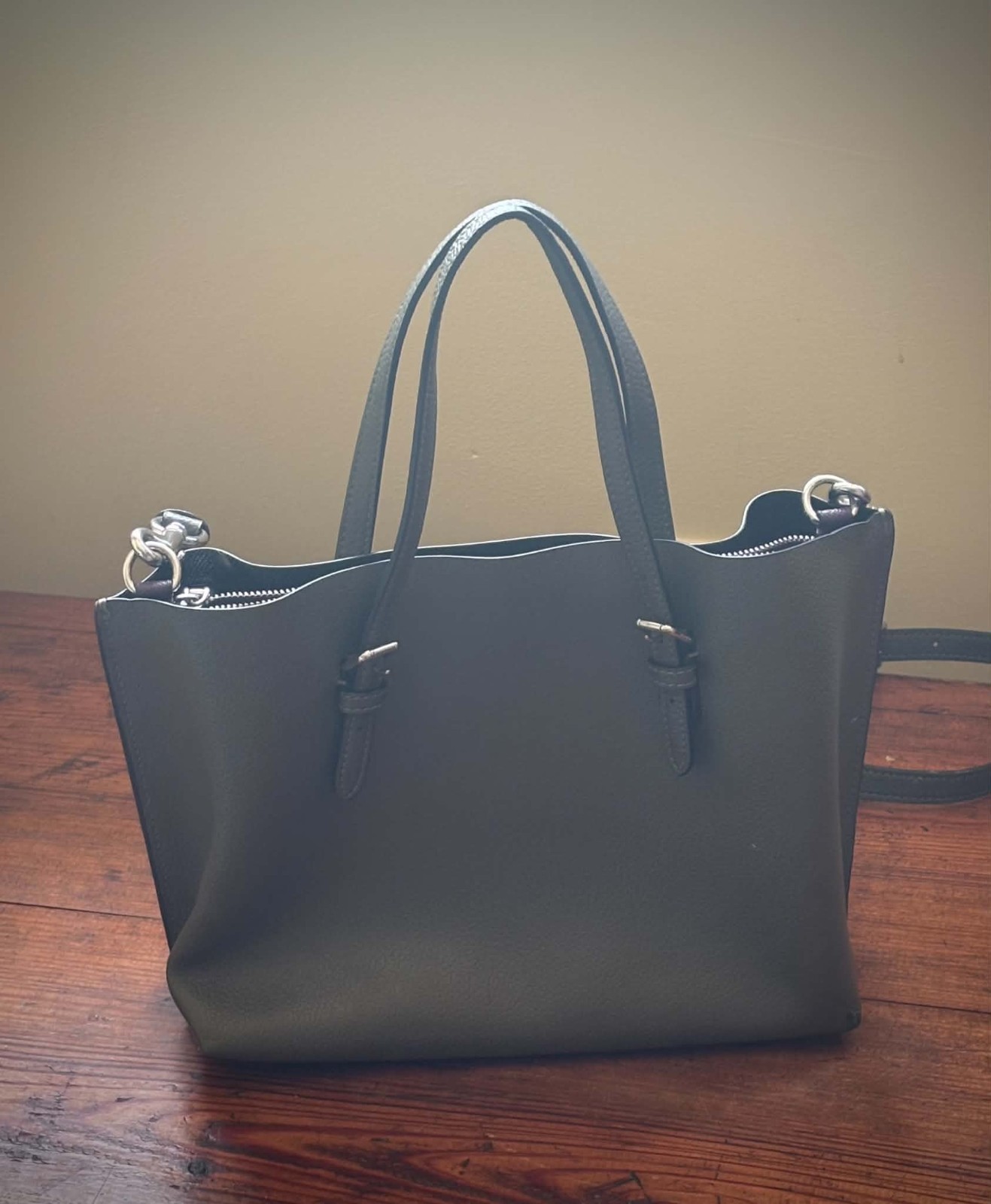 COACH Mollie Tote 25 Leather Shoulder Bag in Military Green Purple Interior