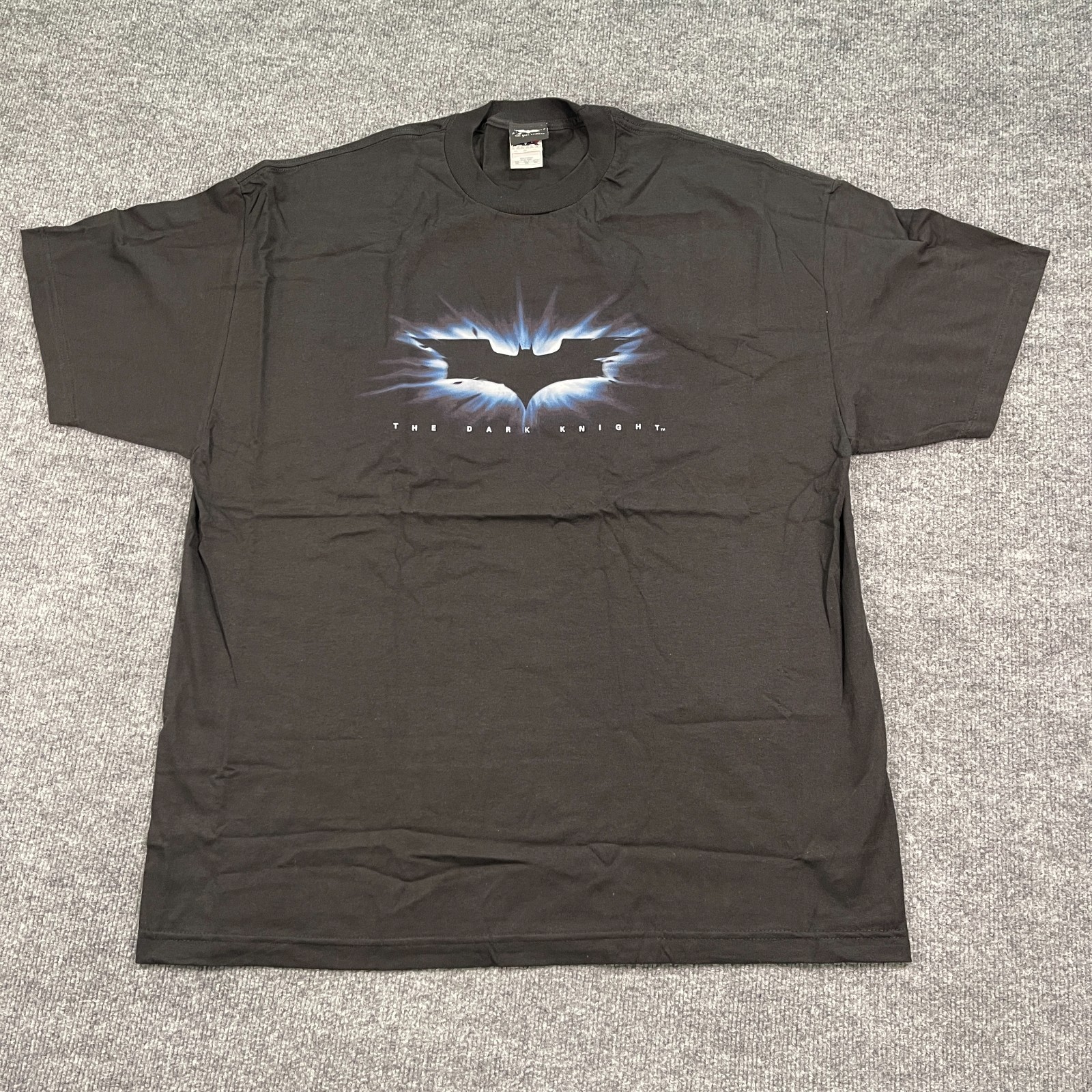 NWT DC Comics 2008 “The Dark Knight” Batman Movie Shirt XL 25×32 Black