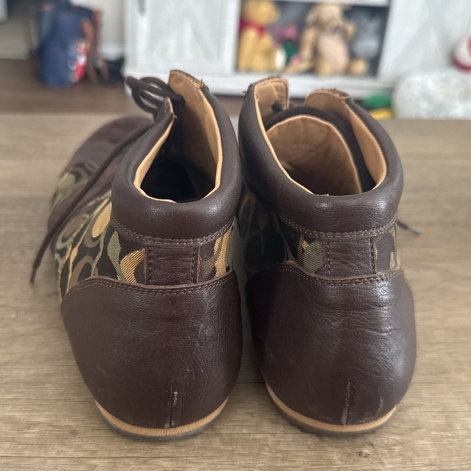 Coach high top sneakers brown Size 11