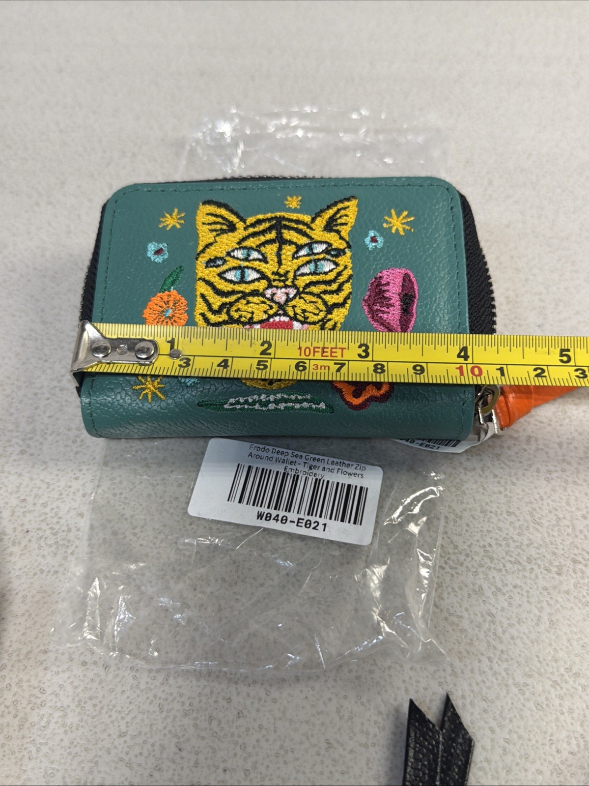 Min & Mon Frodo Basil Green Leathe Zip Around Wallet HAPPY TIGER