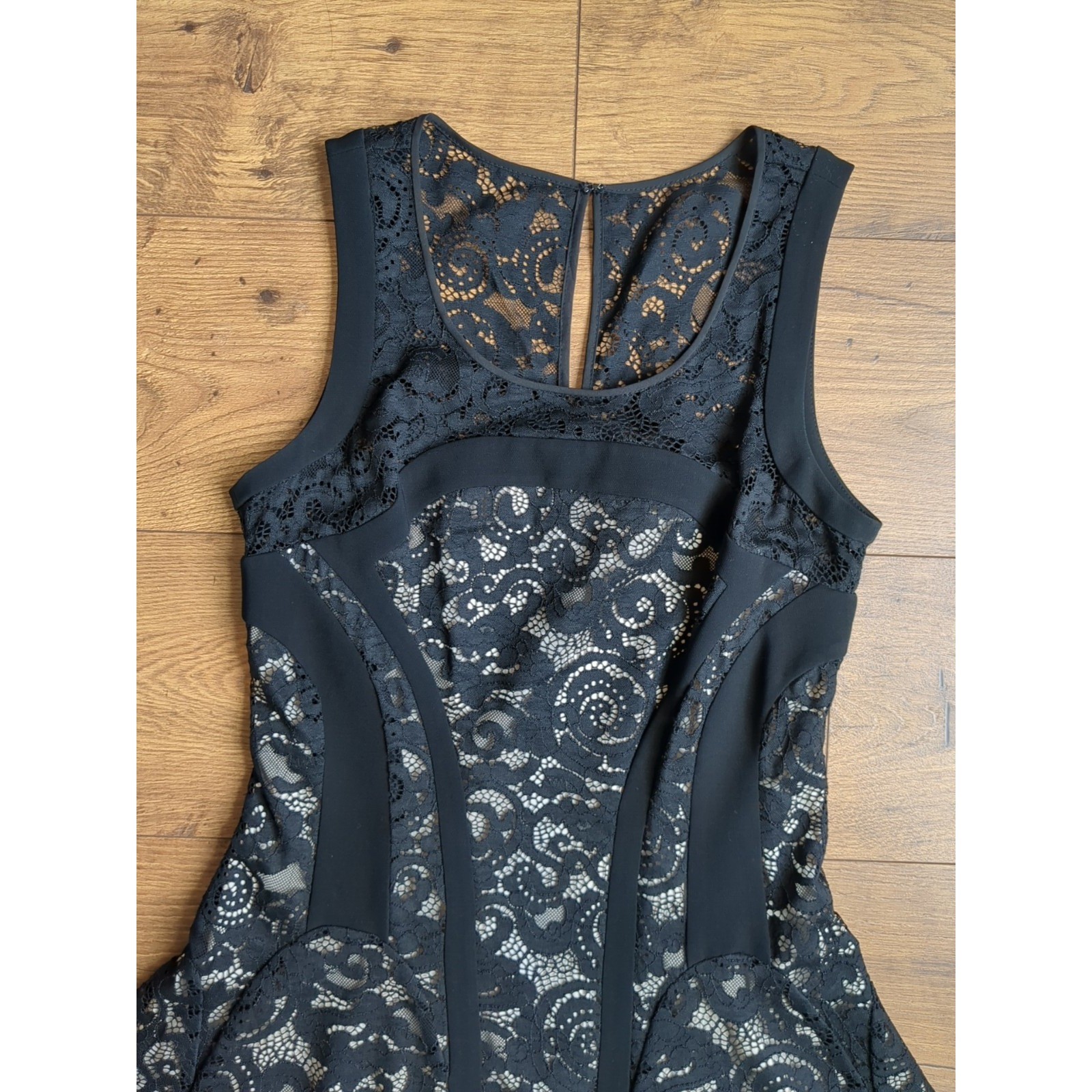 Diane Von Furstenburg Kala Lace Dress Sz 4 Sleeveless Black
