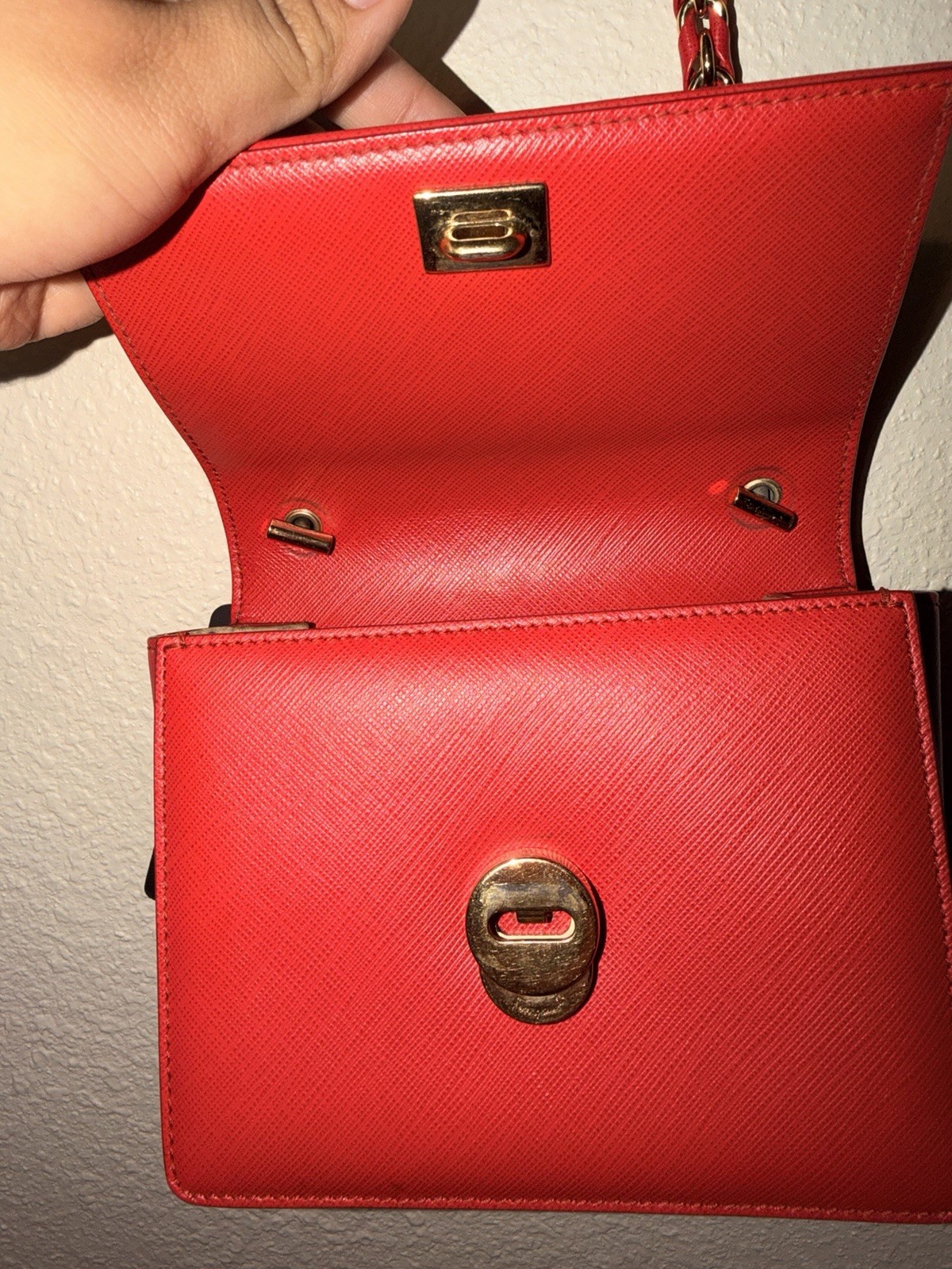 Salvatore Ferragamo Red Small Crossbody Bag Chain Strap Bow Turn Lock Cert mini