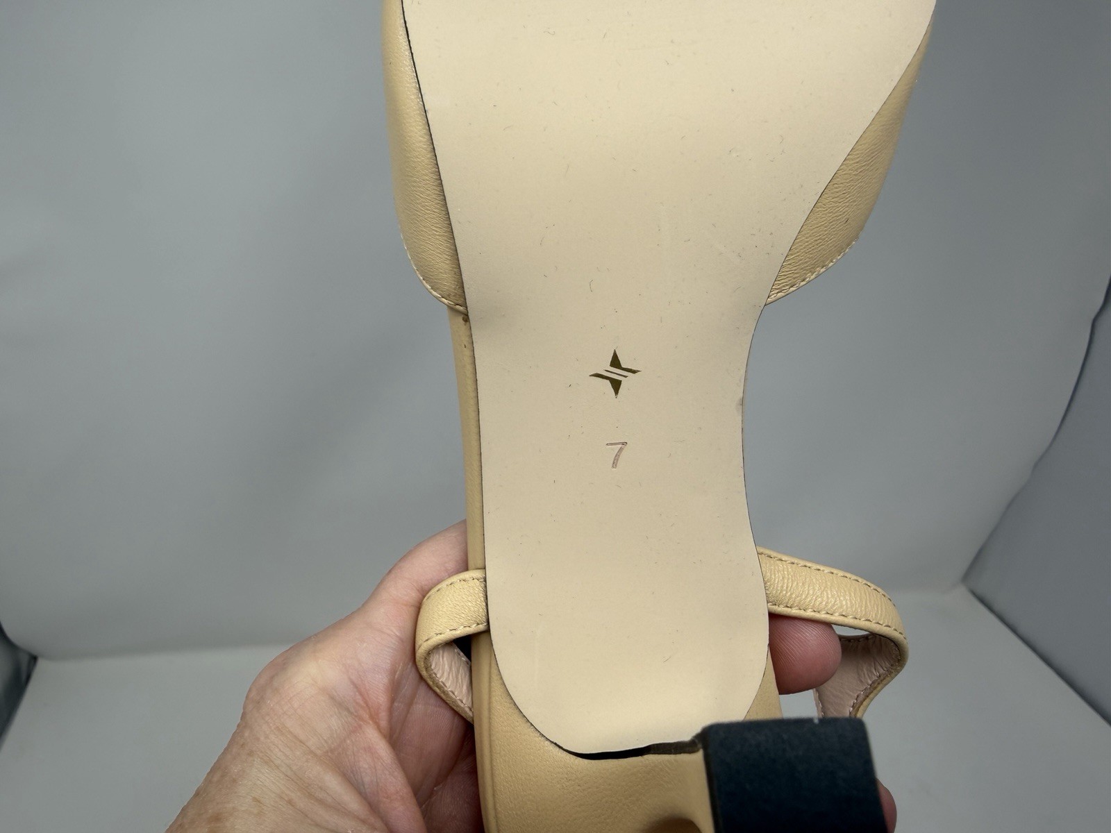 Tuckernuck Margot T-strap Black/Beige Heel. NWOB