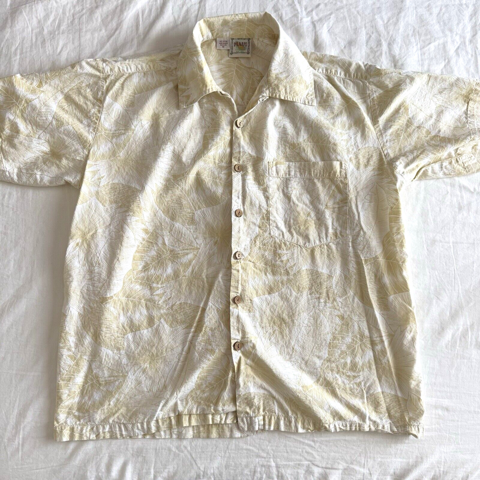 Rare Maui Trading Co Button Up Hawaiian Shirt Men’s M Yellow