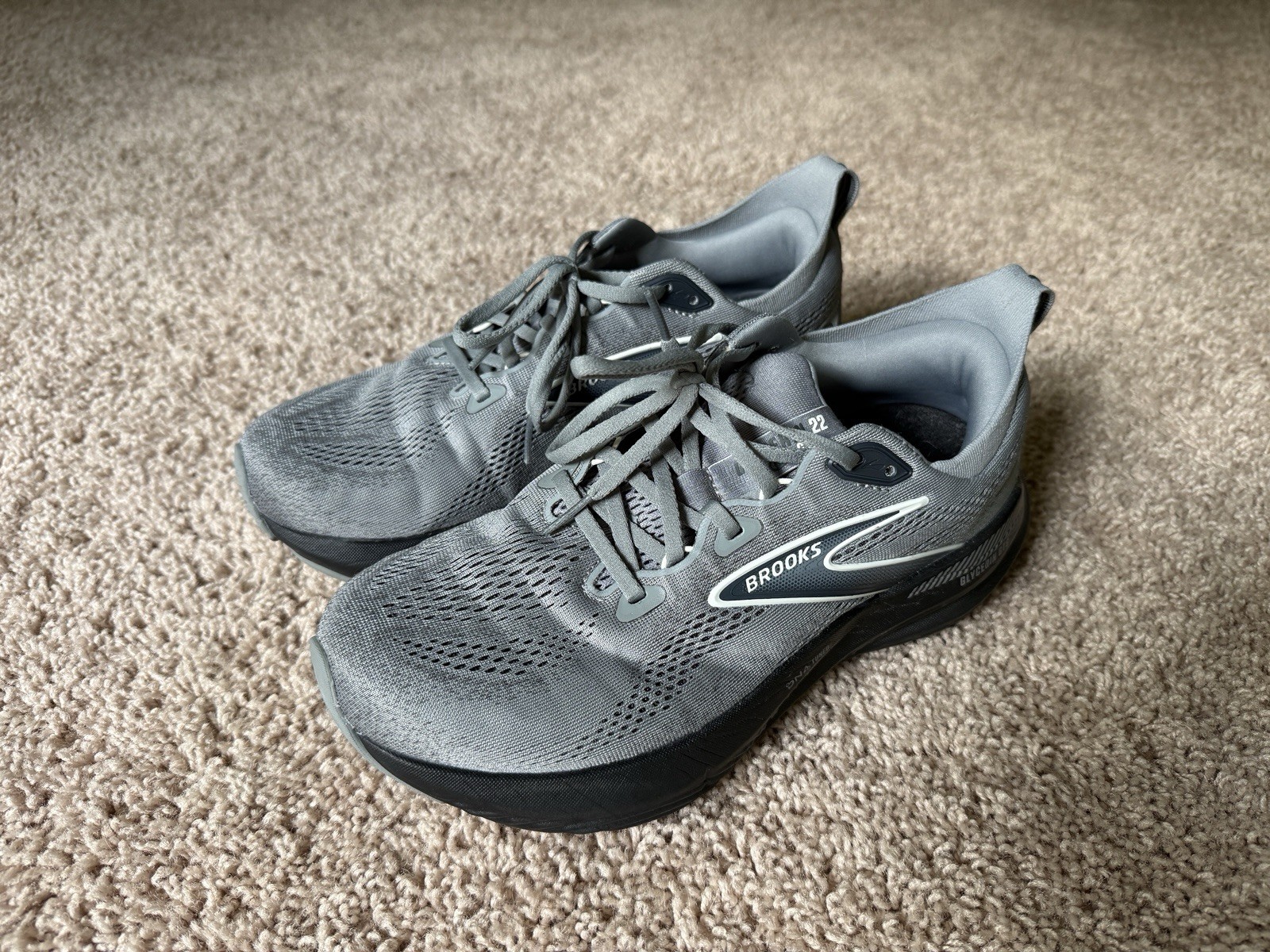 Brooks Glycerin GTS 22 Primer Grey Mens Size 8 4E – Extra Wide