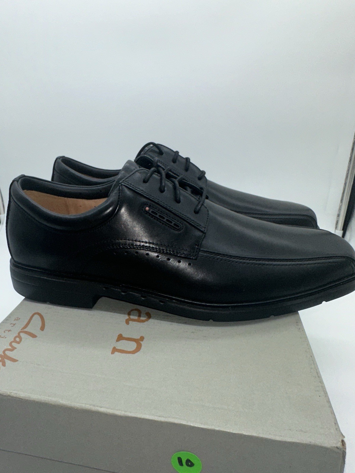 Clarks Men’s Un Kendric Way Black Leather 26179991 Size 14 M