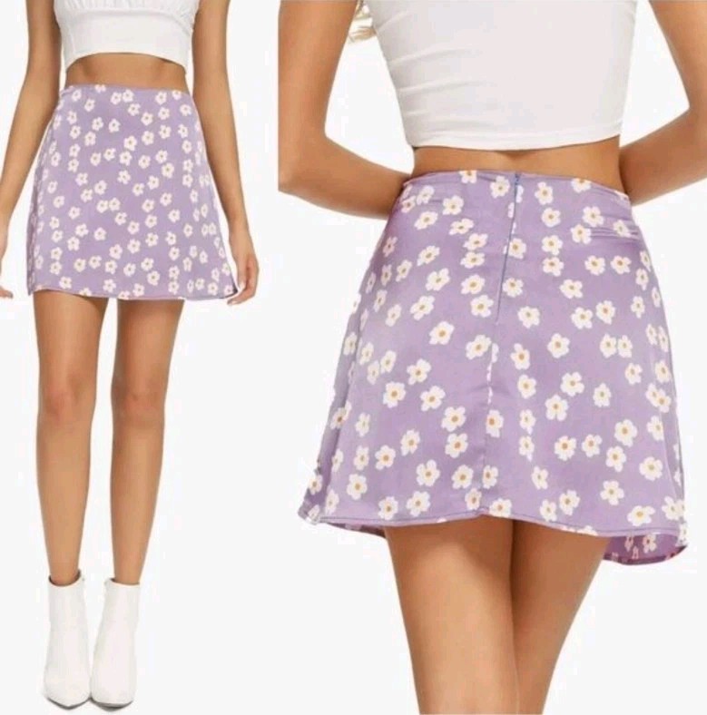 Lyaner Sz XL Lavender Floral Satin Silky High Waist Mini Skirt 90s Inspired‎