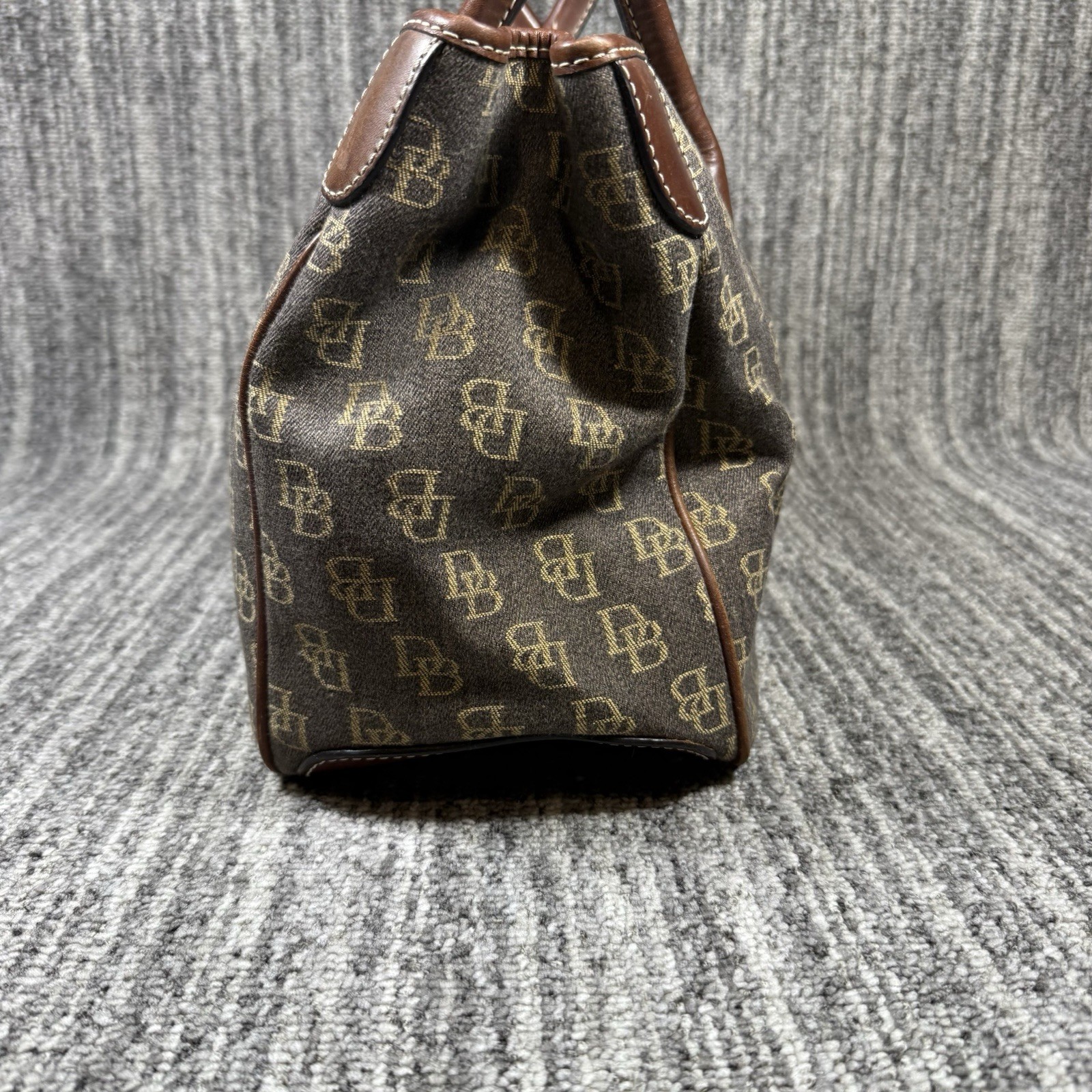 Dooney & Bourke Satchel Tote Bag Push Lock Signature Canvas Leather Trim Purse