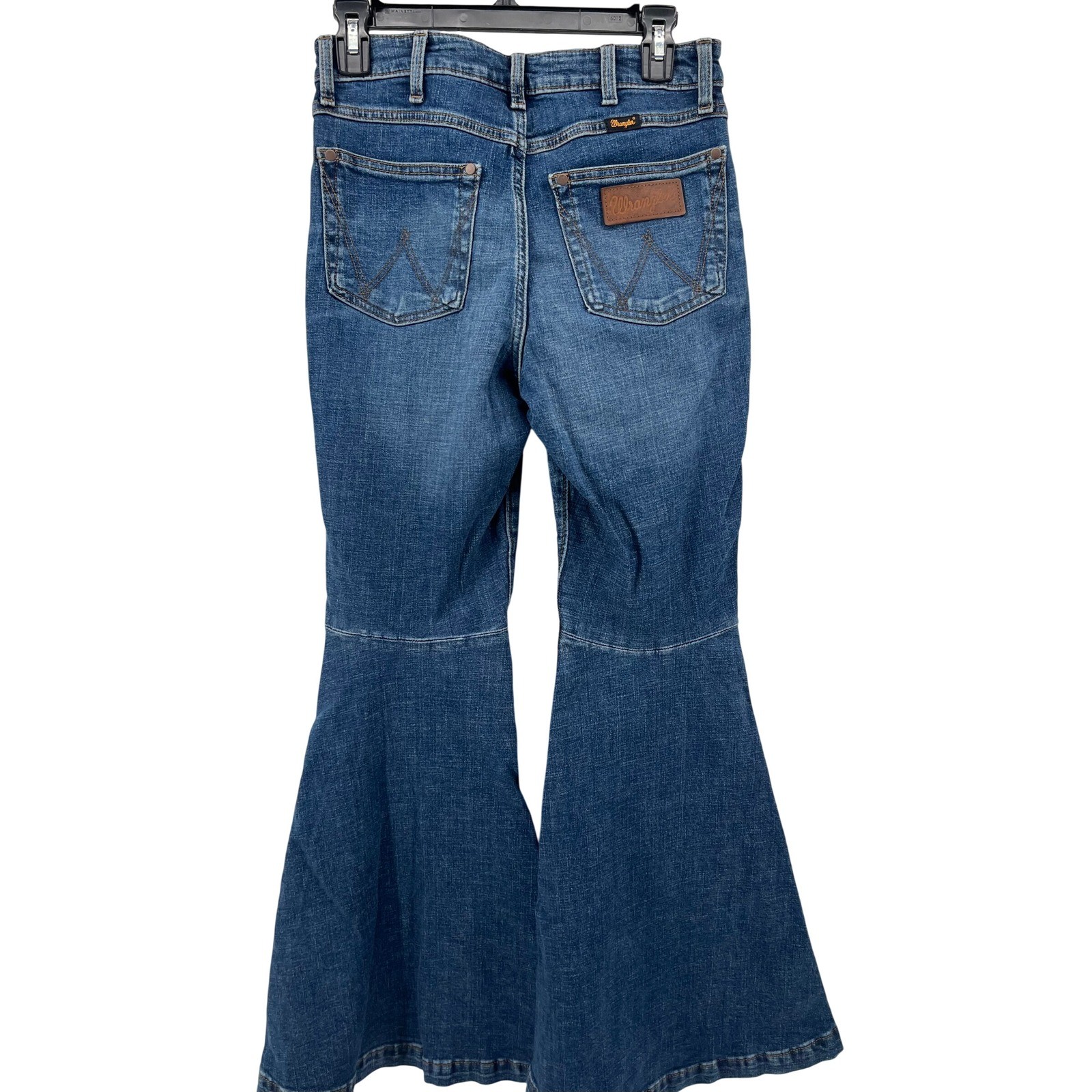 Wrangler Womens High Rise Flare bell bottom Jeans Blue Laney Wilson 27×32