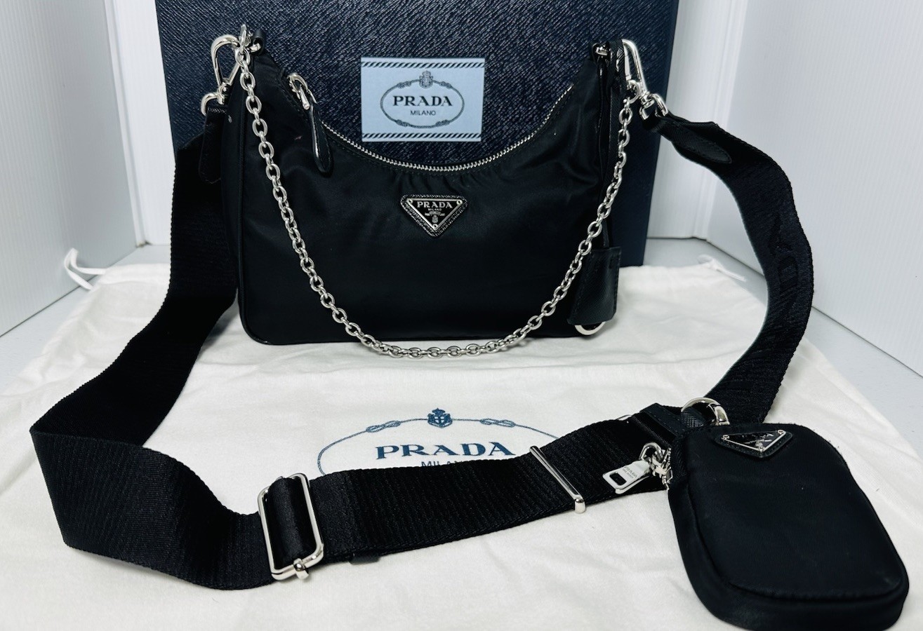 Authentic PRADA RE-Edition 2005 Shoulder Bag Black Nylon