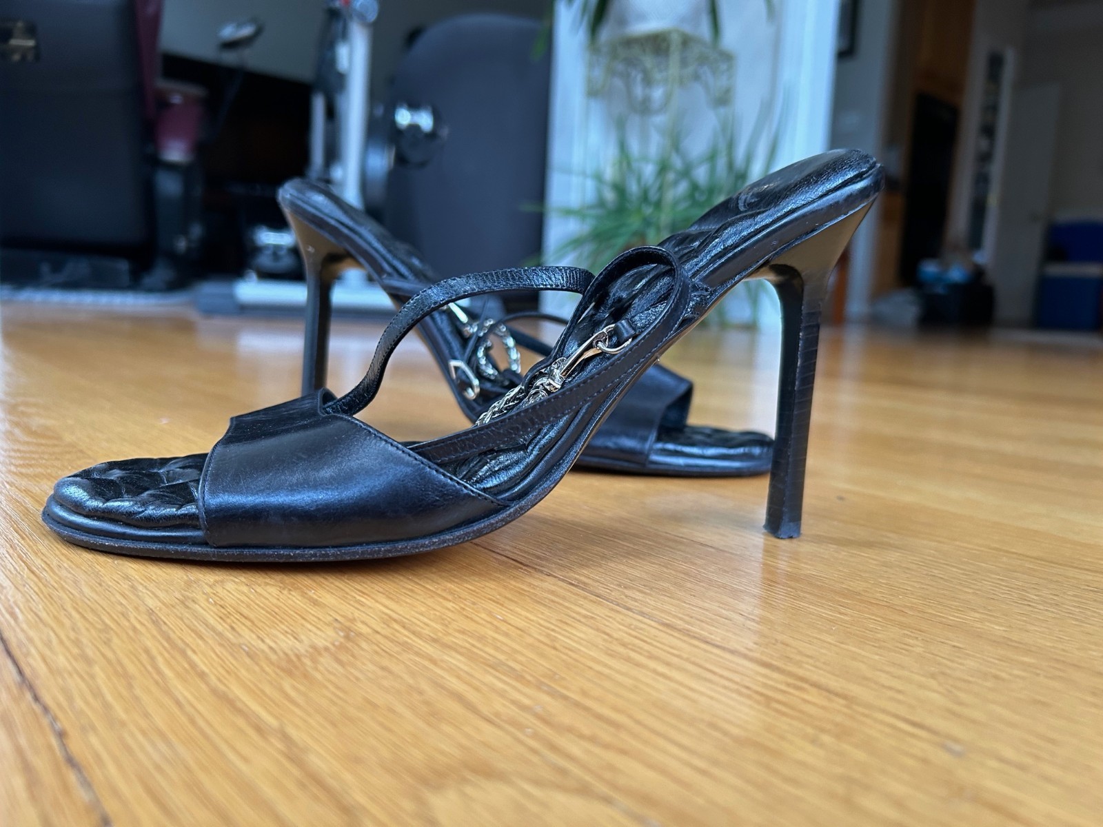 CESARE PACIOTTI Black Leather Sandals with Dagger &Sword Logo Size 10 IT 40 Good