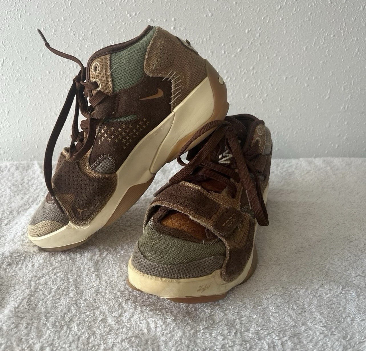 Jordan Zion 2 Voodoo Size 5 Youth DV3462-212 Brown Green