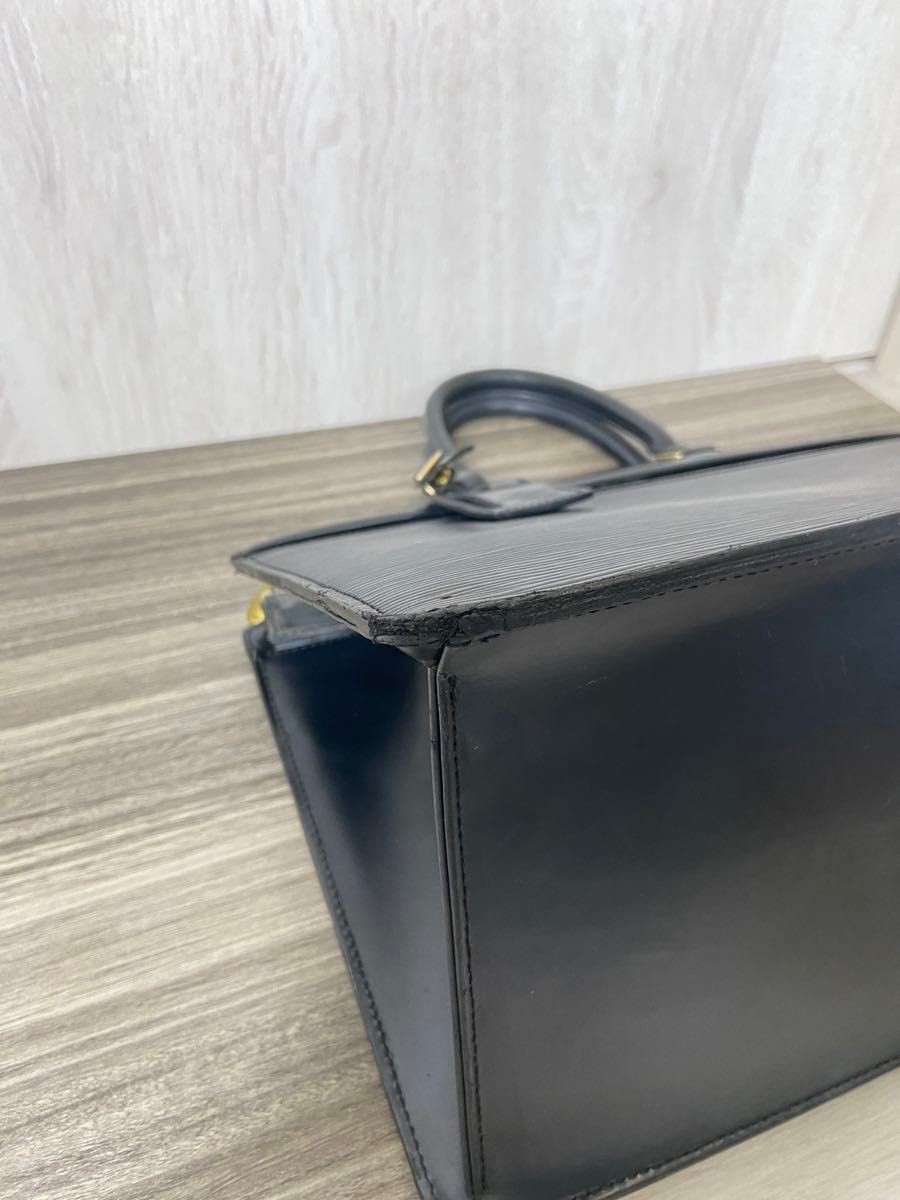 LOUIS VUITTON Bag: Epi Riviera Handbag Noir W36H26D17cm w/o accessories;–