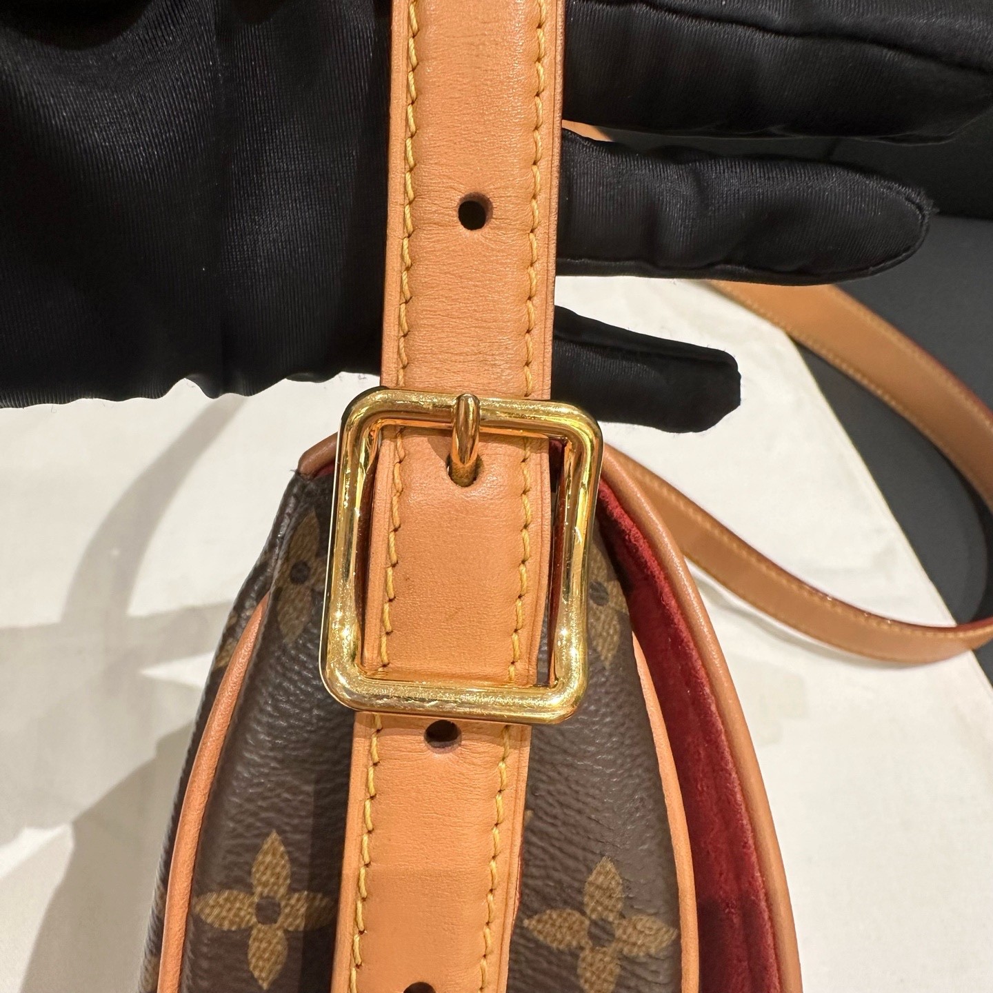 Louis Vuitton Pre-Owned Authentic Saddle Bag Monogram Free Tracked Shipping