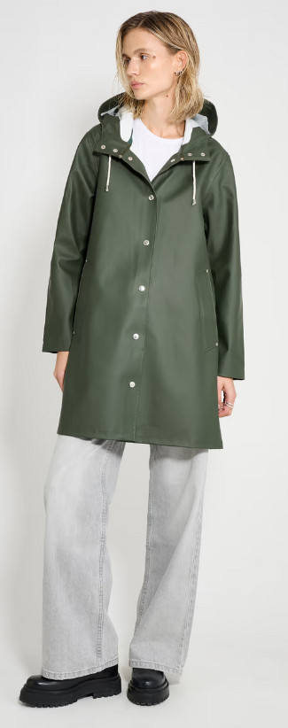 NWT – Stutterheim Mosebacke Green Raincoat Women LG ($380 Retail)