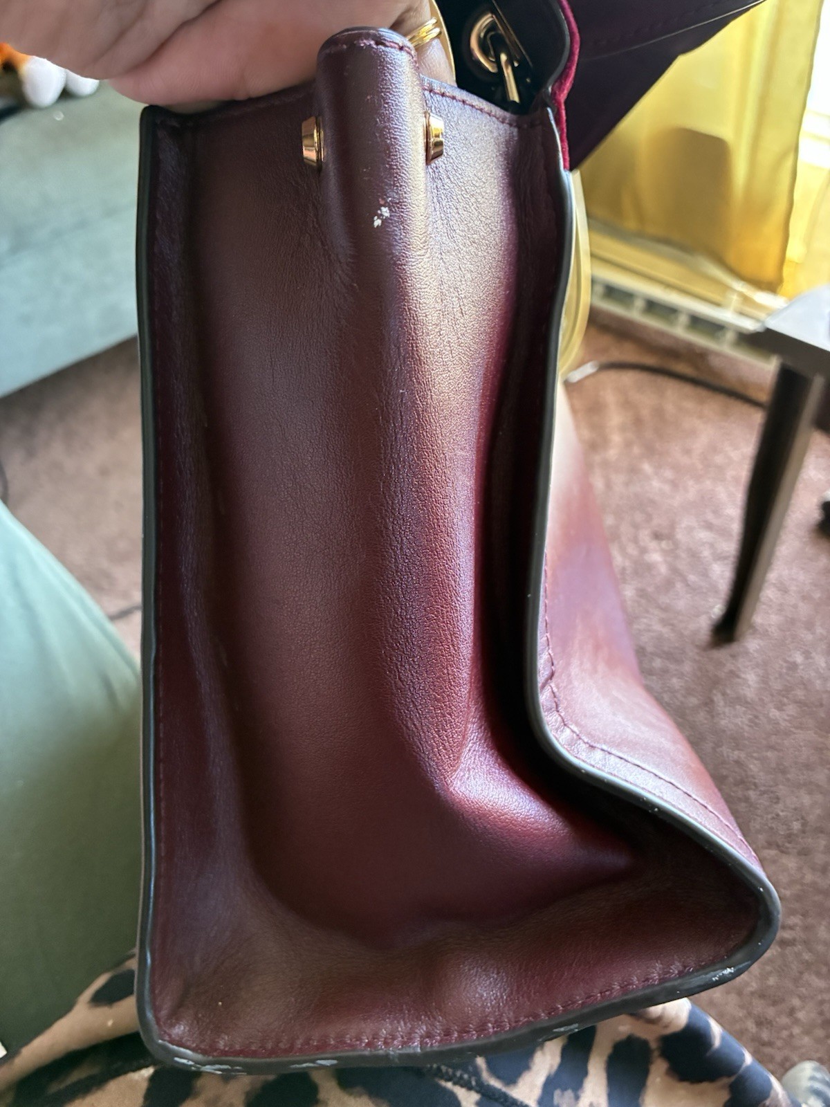 Women Burgundy Colorblock Top Handle Bag Push Lock Gold Hardware Lined Pockets