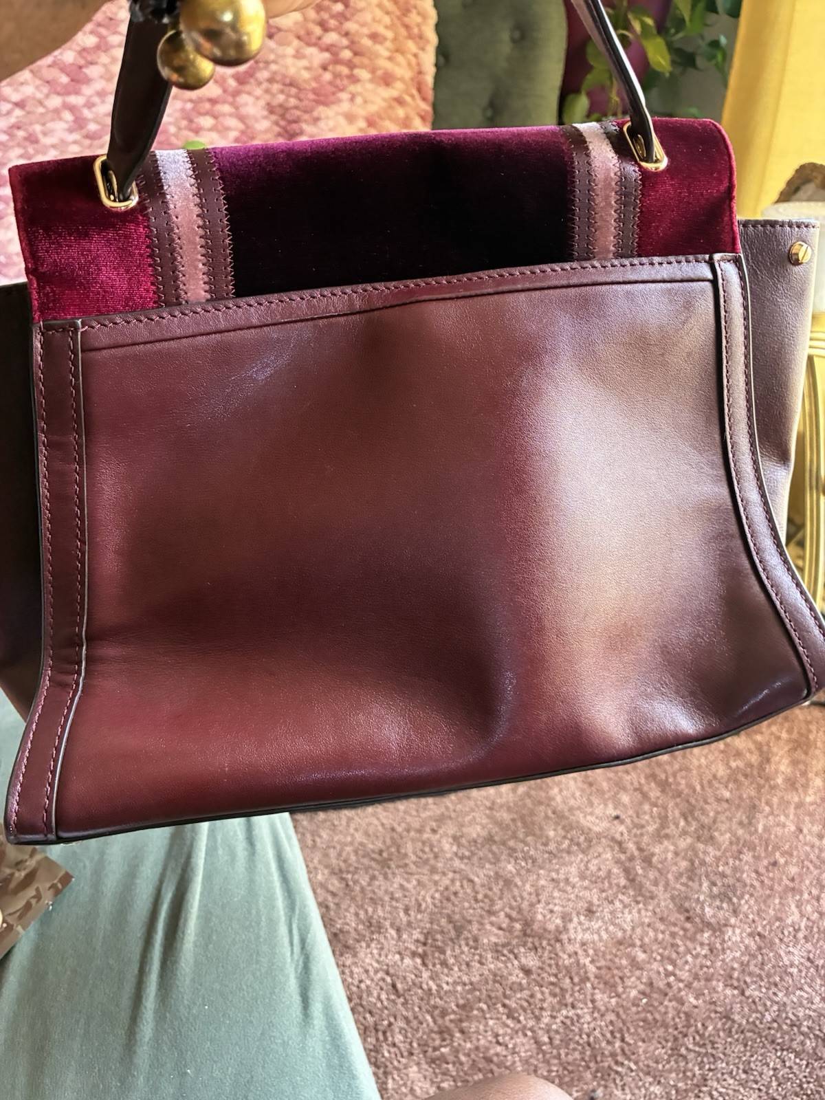 Women Burgundy Colorblock Top Handle Bag Push Lock Gold Hardware Lined Pockets
