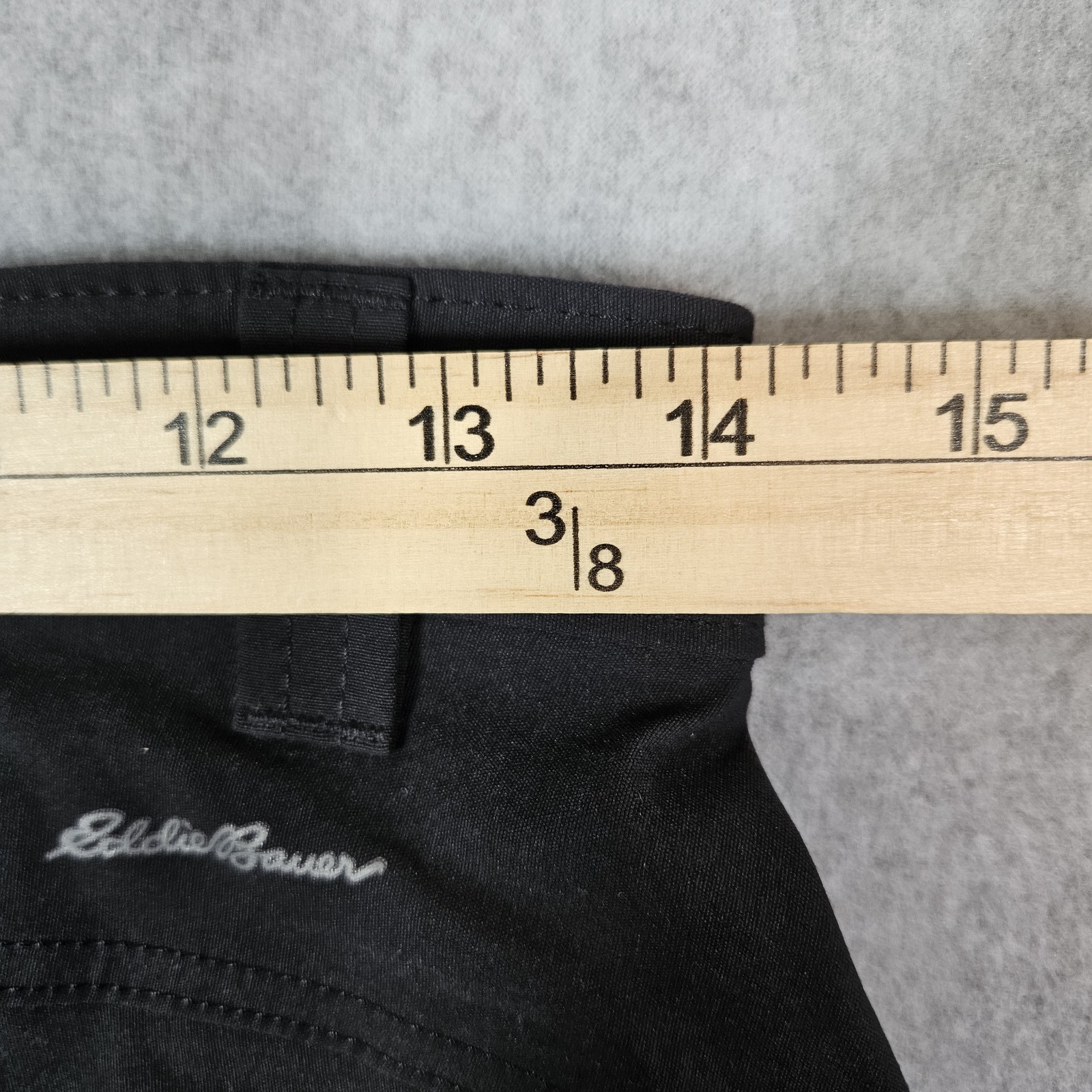 Eddie Bauer Women’s Rainier Capris Pants Size 6 Black Outdoor Hiking Travel