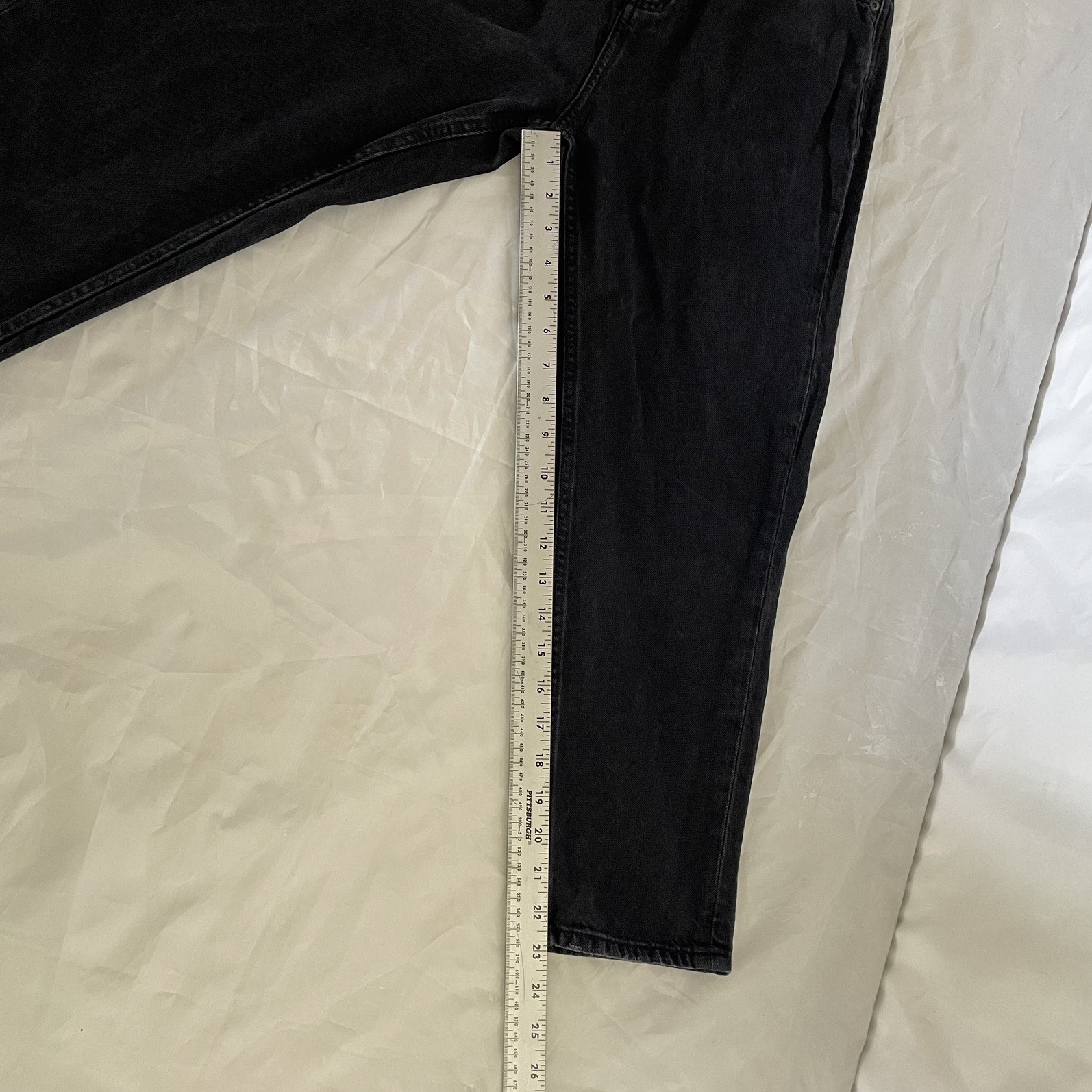 Pull & Bear Women’s High Rise Skinny Jeans Size 30– washed Black Denim