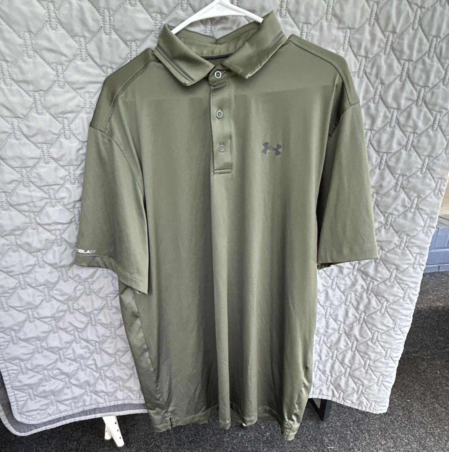 Under Armour HeatGear Men’s Polo Shirt Loose Fit Green XL Short Sleeve Golf