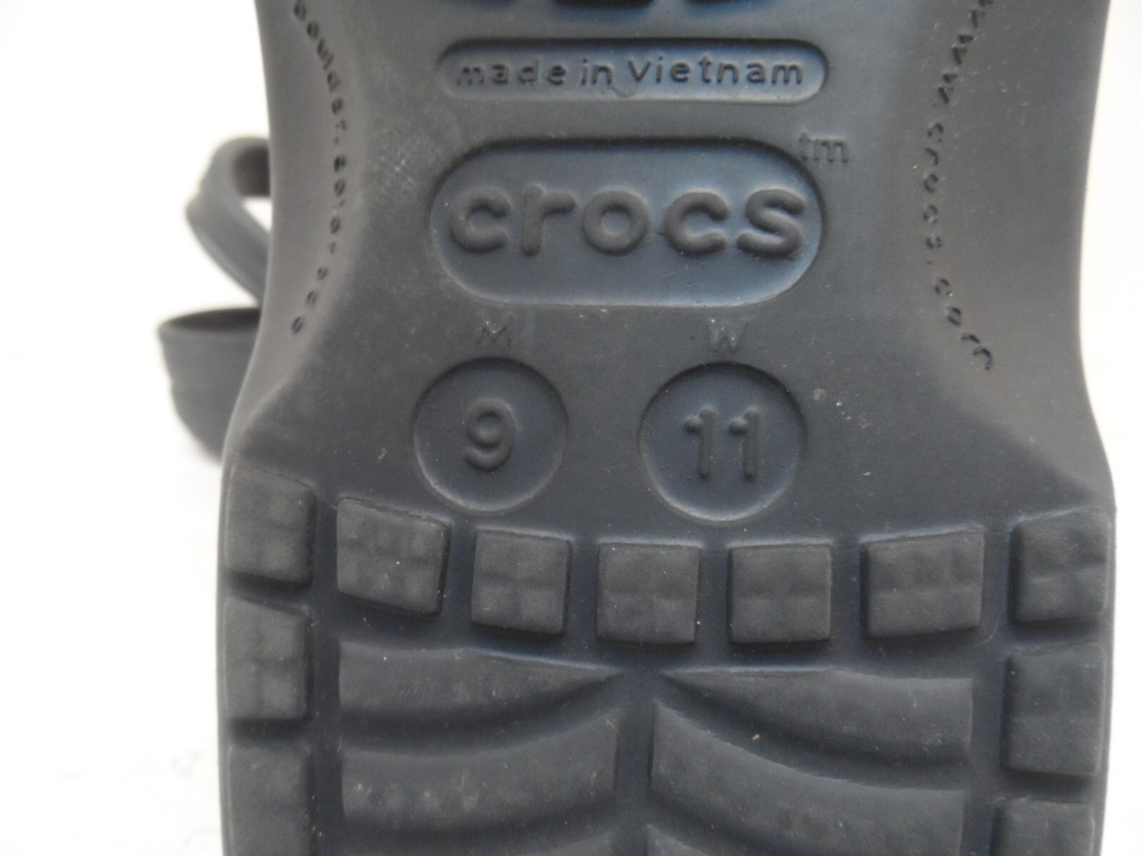 Crocs Men’s Classic Clog 10001 Black Size 9M
