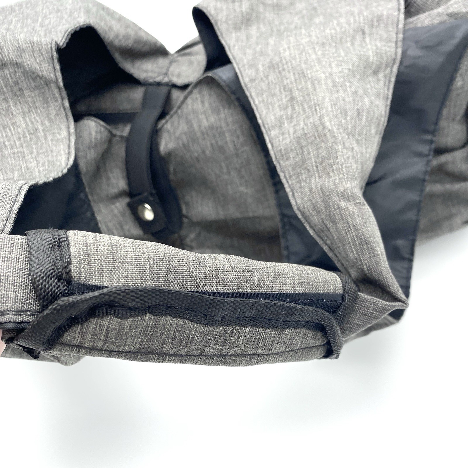DSW Tote Bag Exercise Yoga Duffle Gym Bag Pockets All Over Shoulder Strap